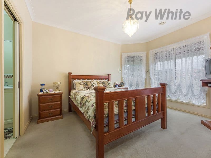 2 Peppermint Grove, Cairnlea VIC 3023, Cairnlea - Thumbnail 7