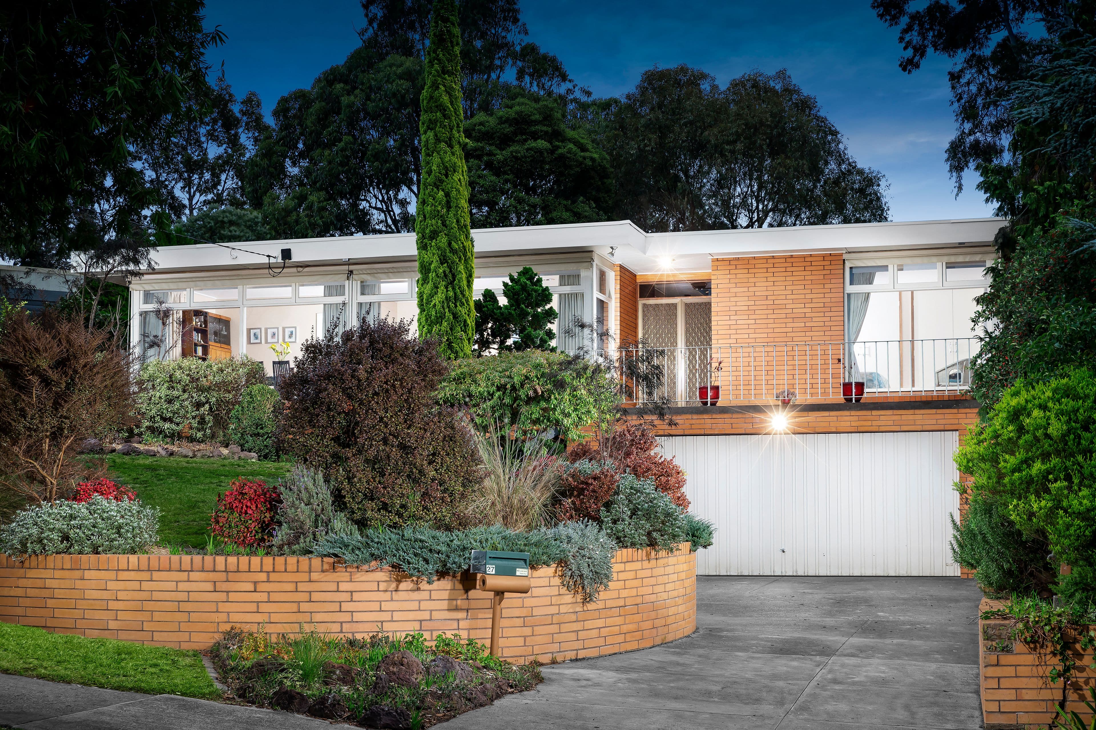 27 Diane Crescent, Viewbank VIC 3084, Viewbank - Image 1