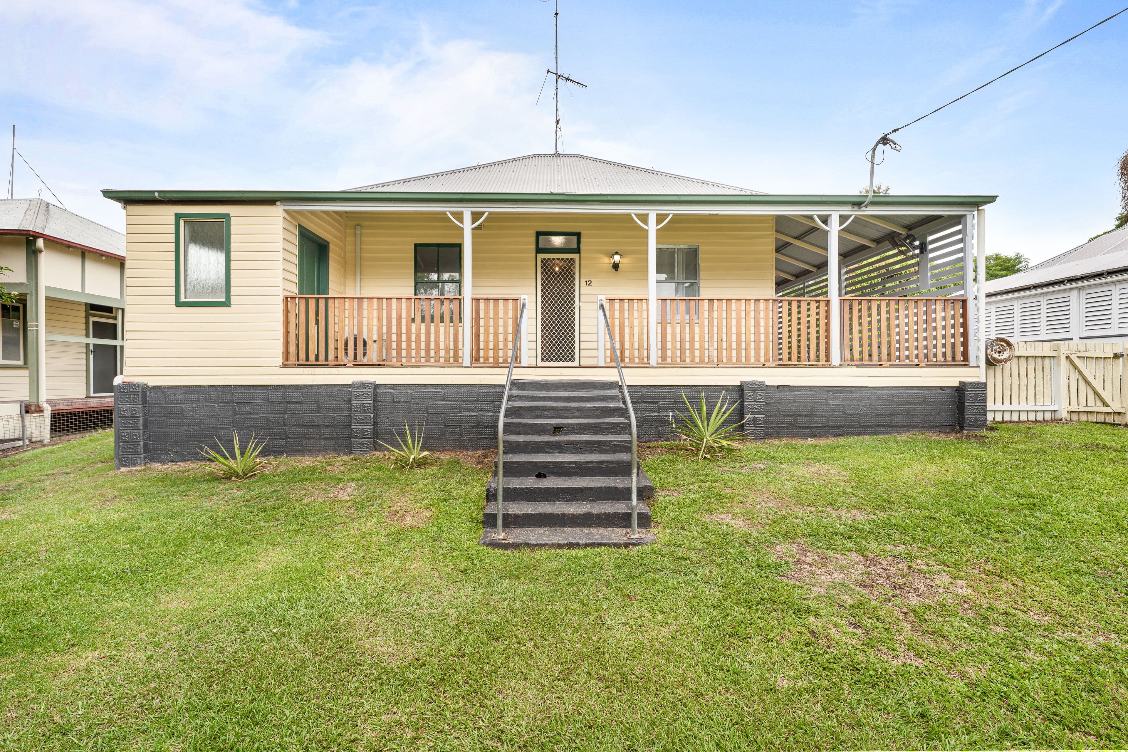 12 Clarence Street, Grafton NSW 2460, Grafton - Image 1