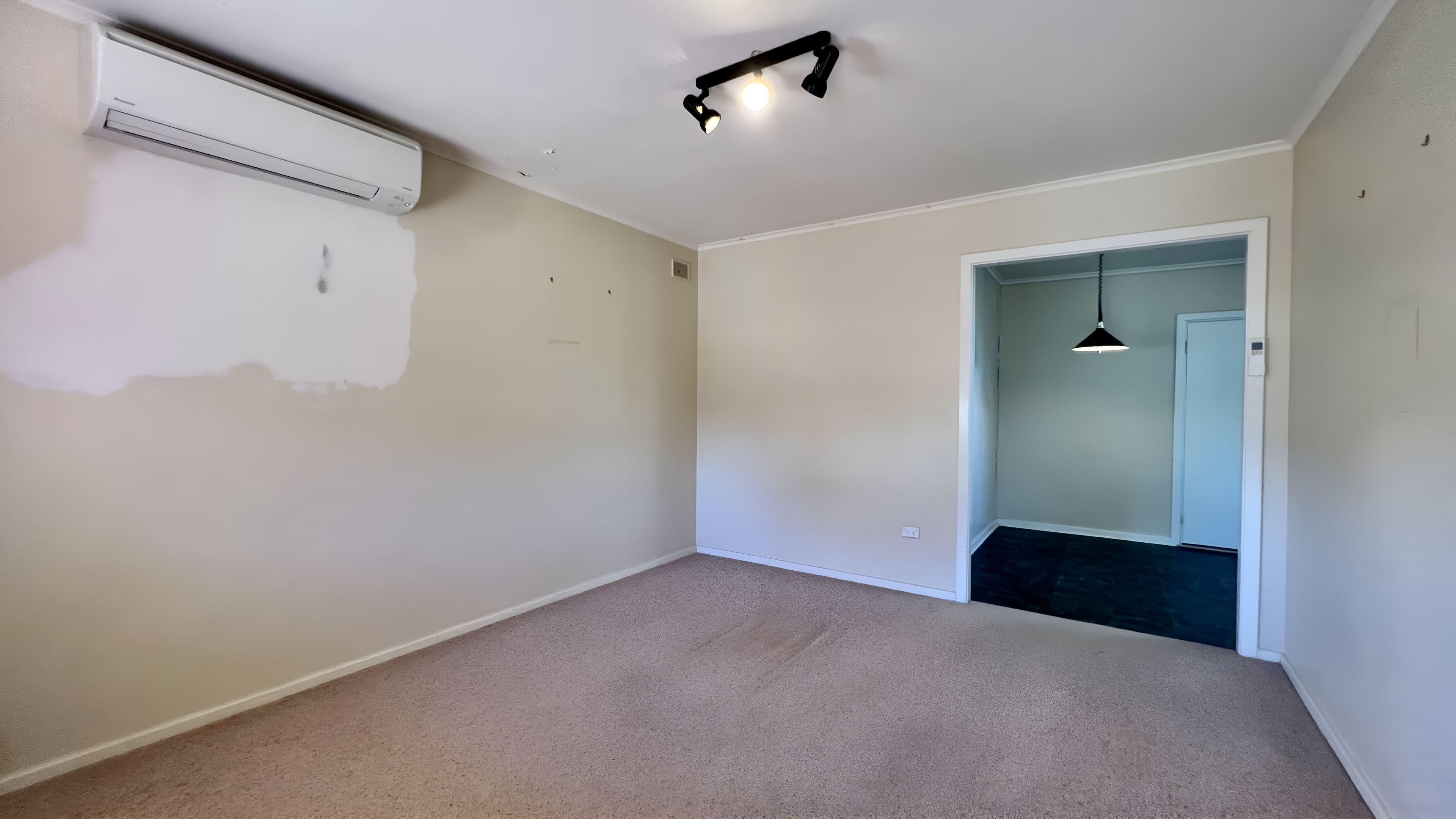 25 Mortimer Street, Whyalla Stuart SA 5608, Whyalla Stuart - Thumbnail 2