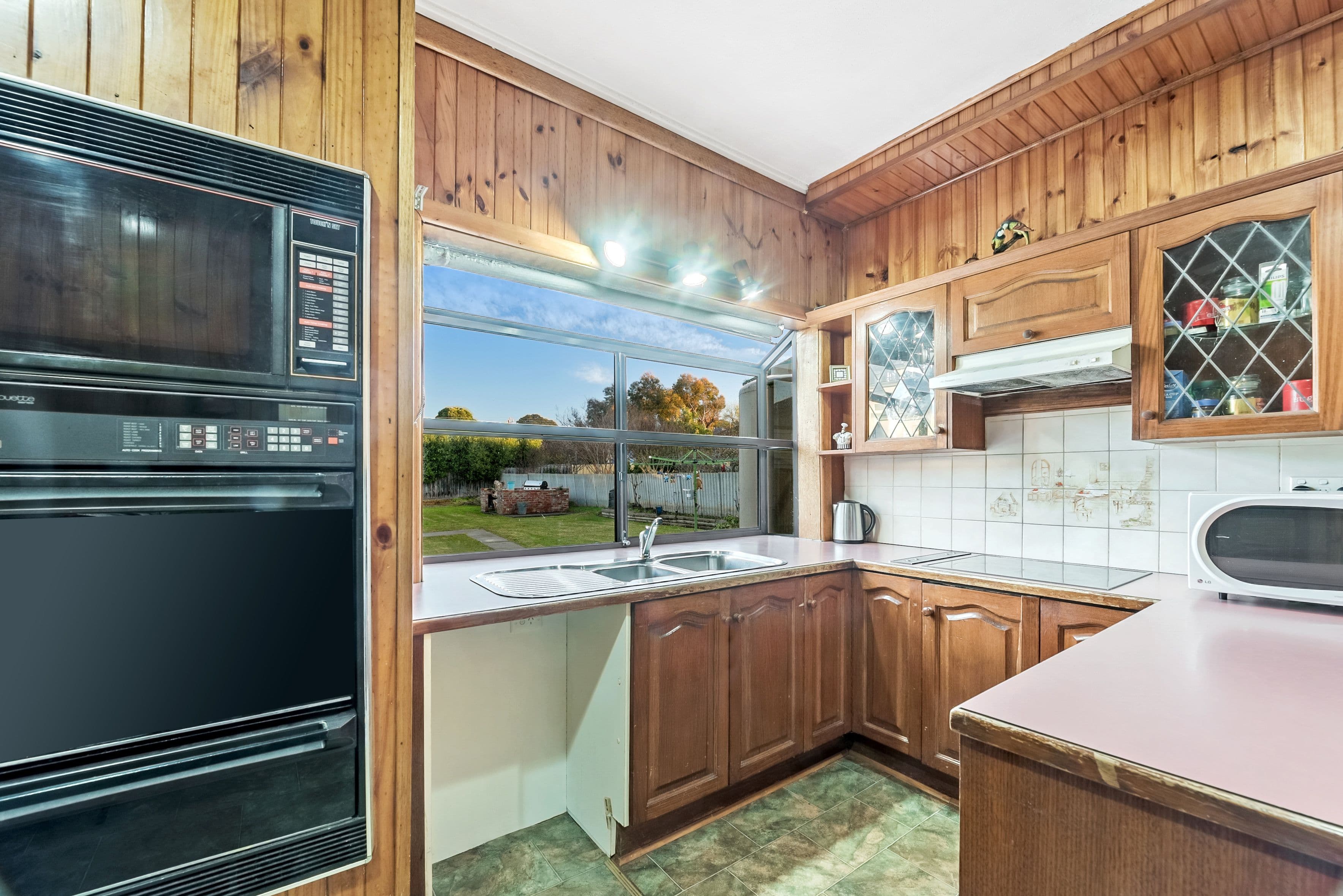 35 Crookston Road, Reservoir VIC 3073, Reservoir - Thumbnail 4