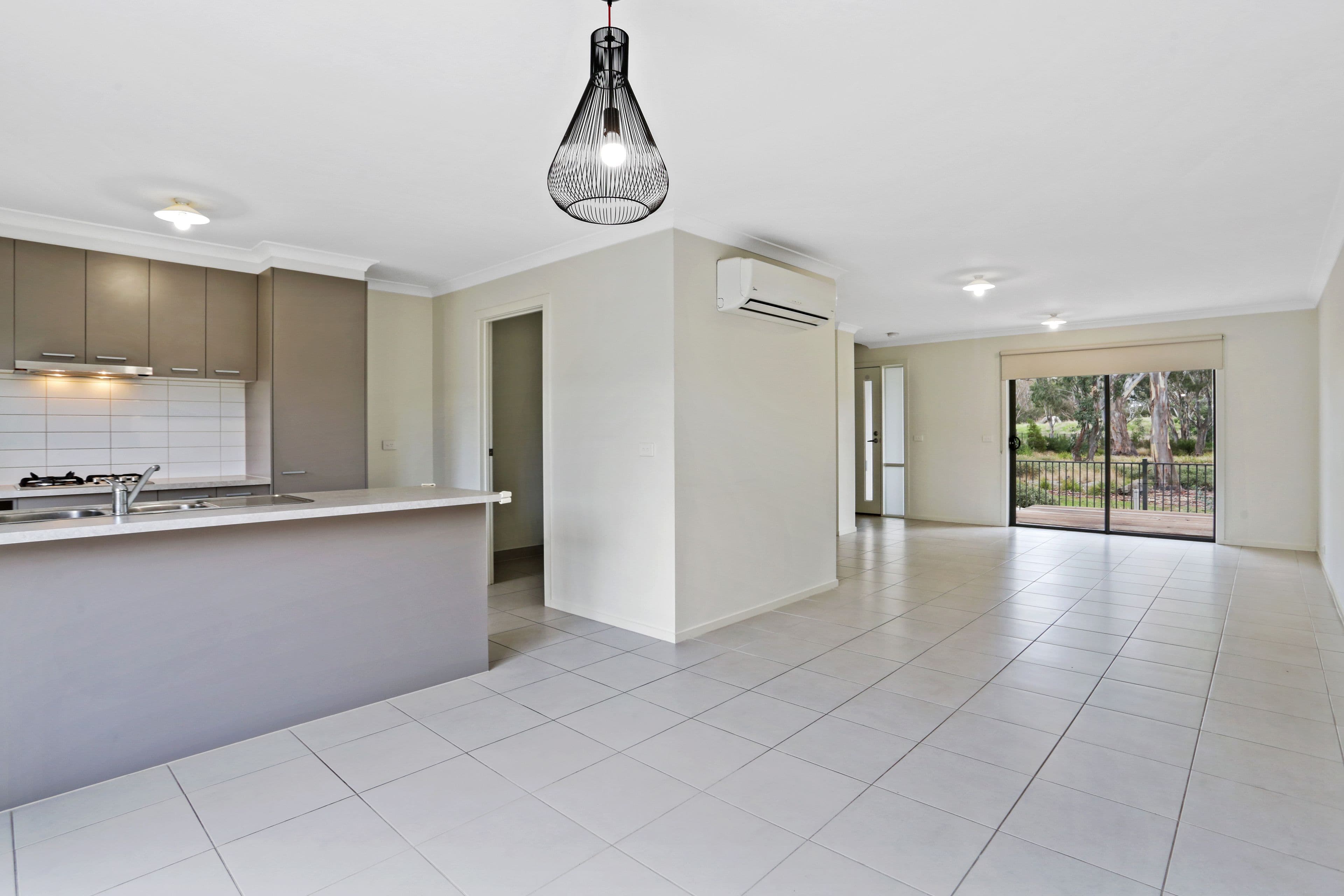 25 Orlando Crescent, Keysborough VIC 3173, Keysborough - Thumbnail 3