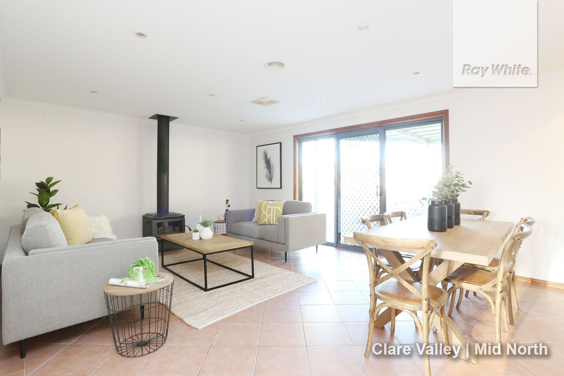 9 Nerreman Gateway, Eltham, Eltham - Thumbnail 2