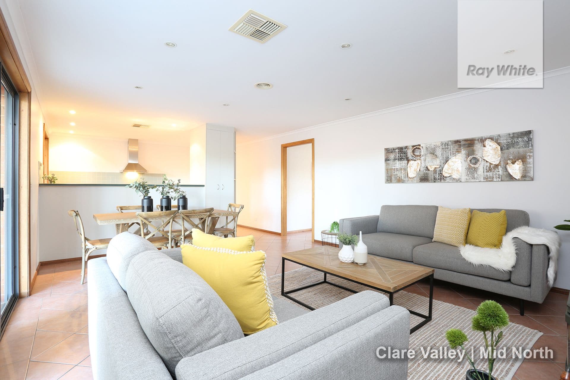 9 Nerreman Gateway, Eltham, Eltham - Thumbnail 3