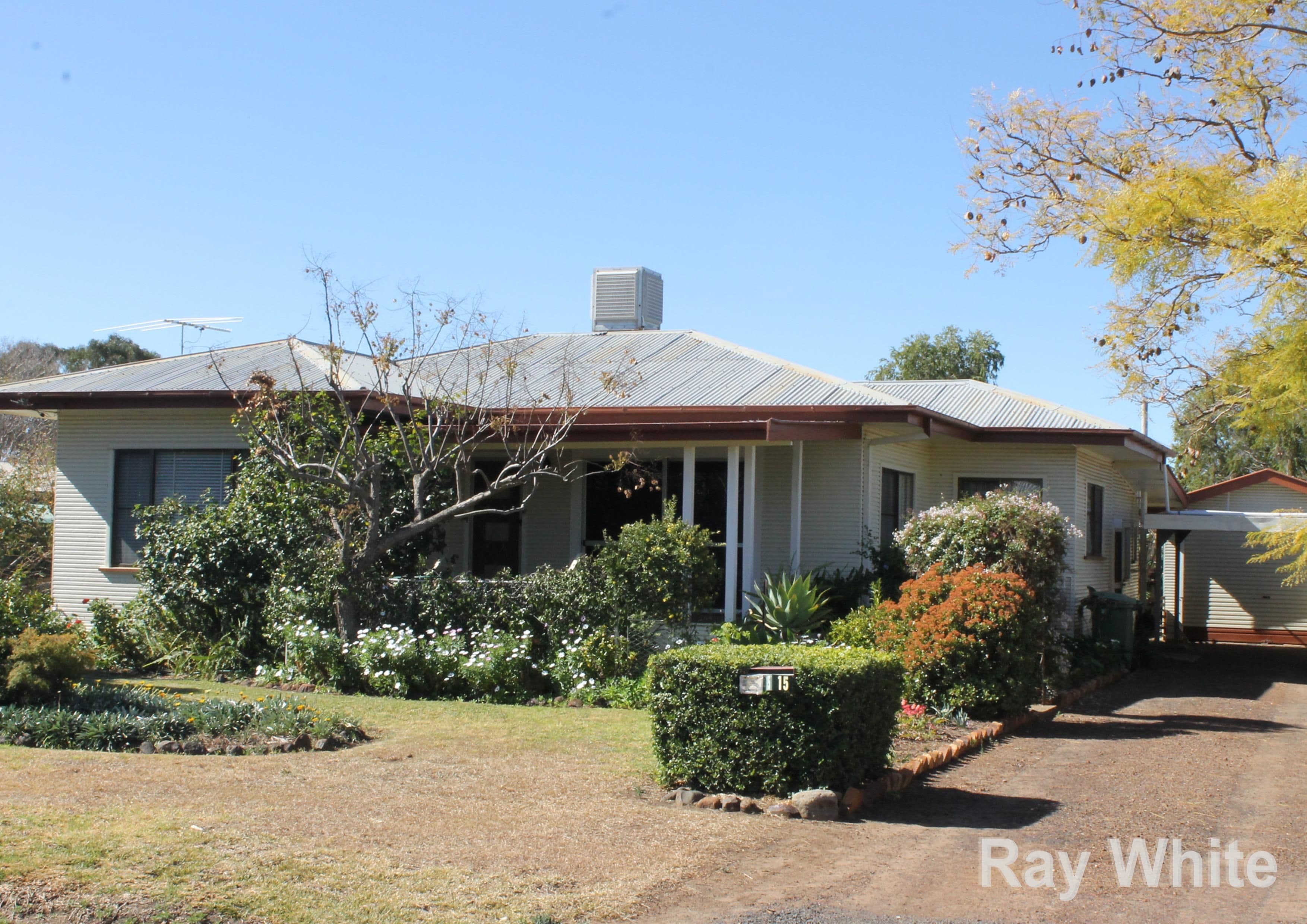 15 Knox Street, Dalby QLD 4405, Dalby - Image 1