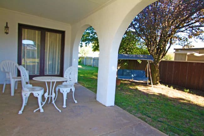 27 Mecca Lane, BUNGENDORE NSW 2621, Bungendore - Thumbnail 2