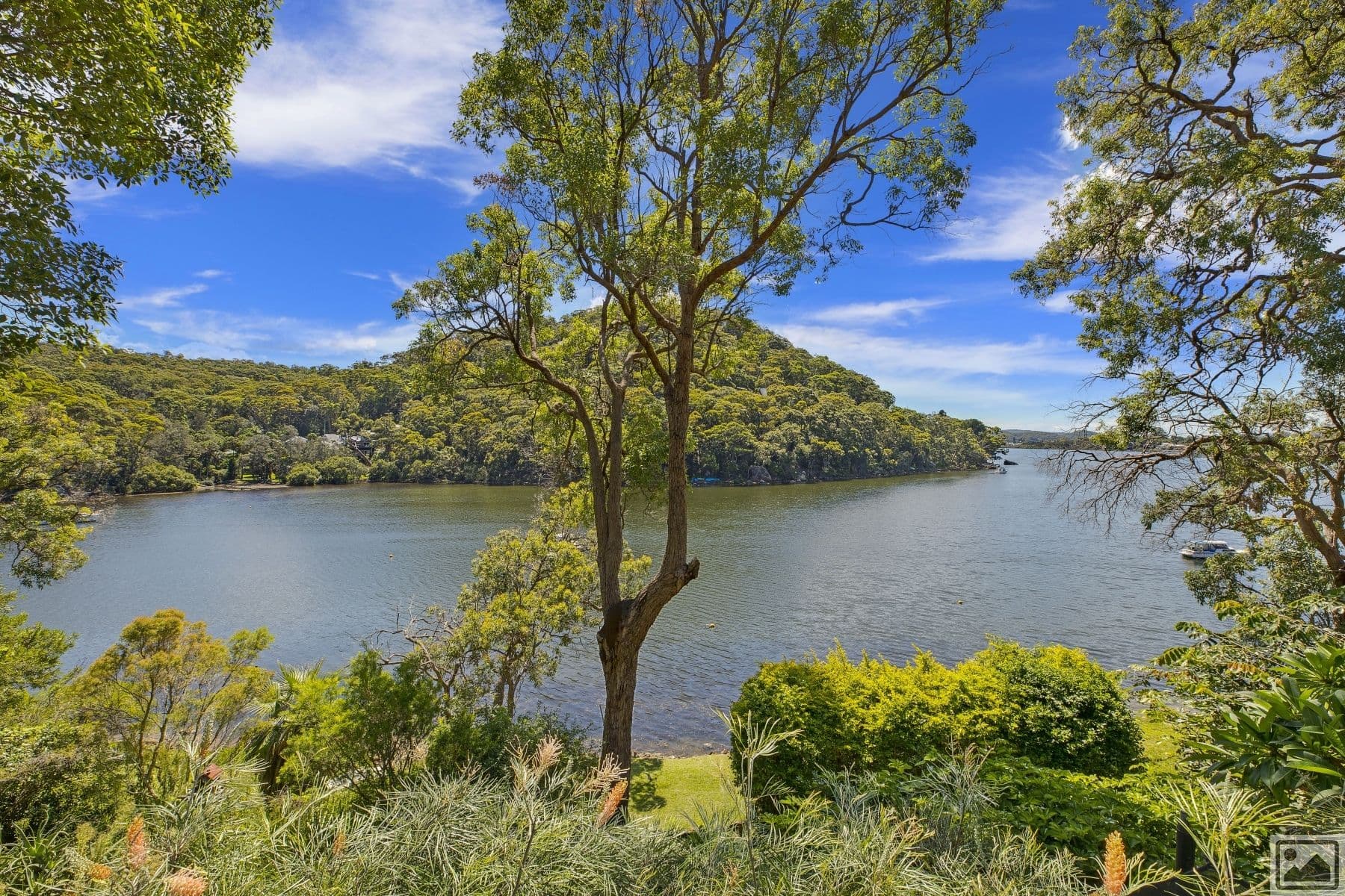 16 Horsfield Road, Horsfield Bay NSW 2256, Horsfield Bay - Thumbnail 5