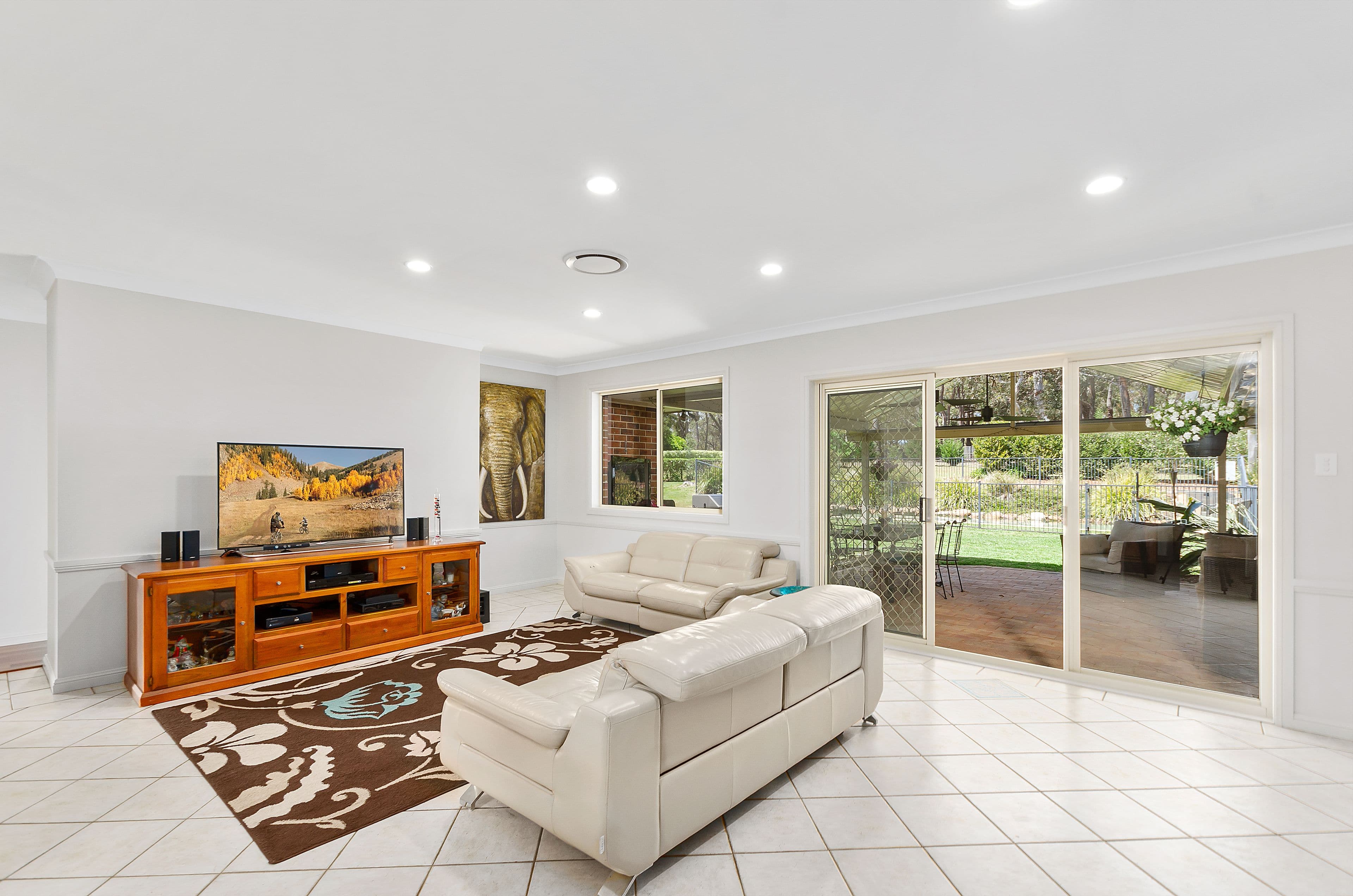 18 Banksia Street, Hill Top - Thumbnail 4