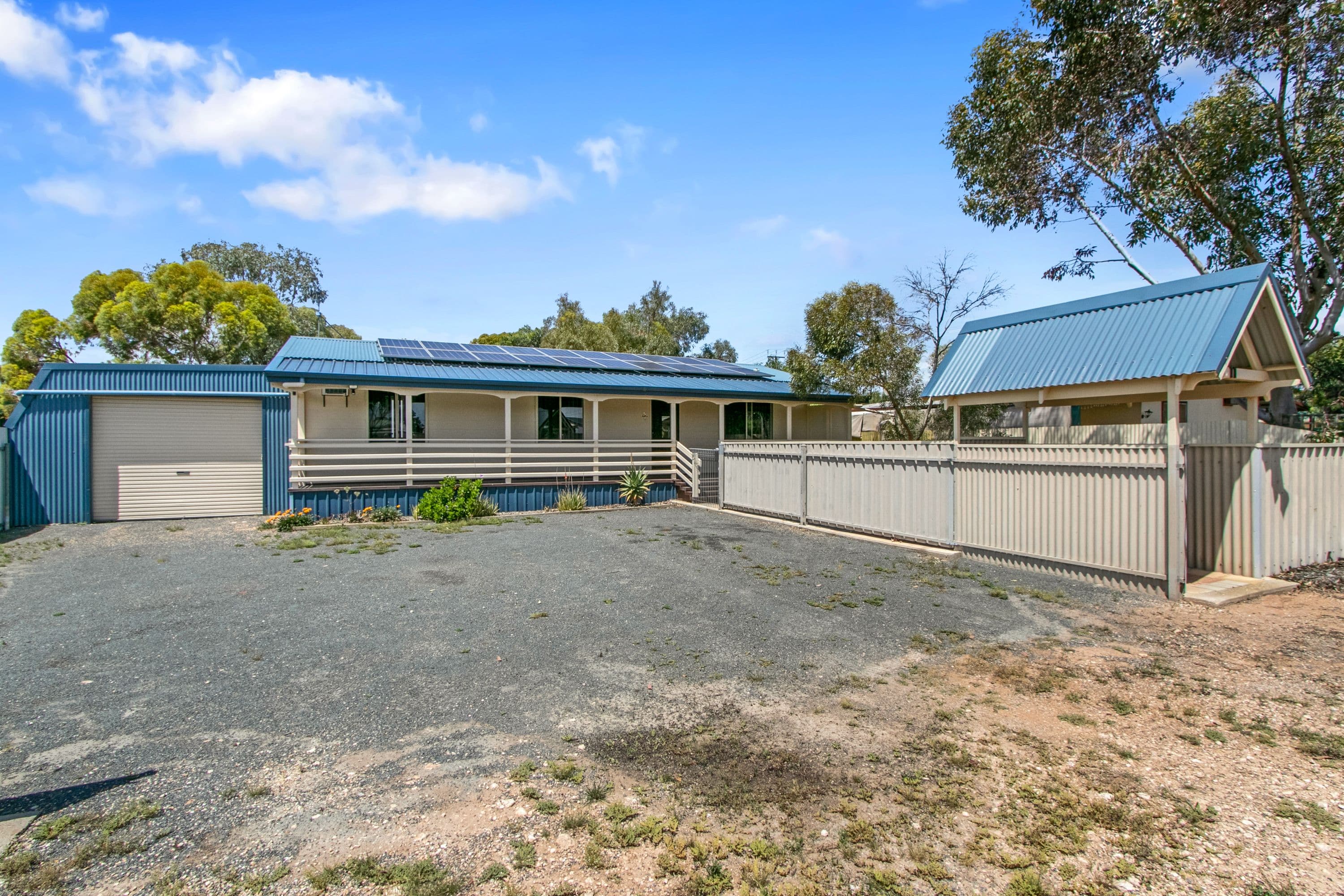 11 Acland Street, Blanchetown SA 5357, Blanchetown - Thumbnail 2