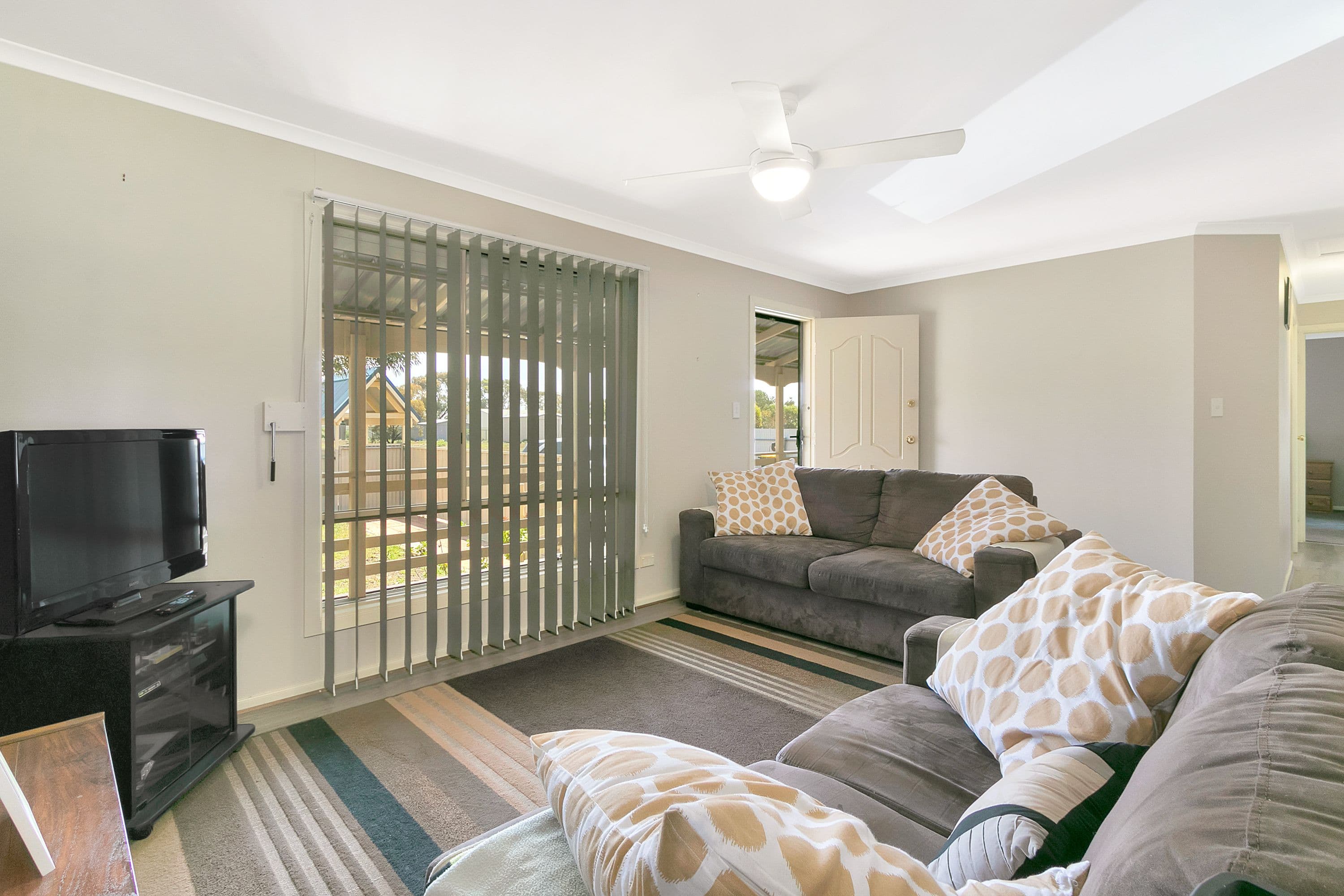 11 Acland Street, Blanchetown SA 5357, Blanchetown - Thumbnail 7
