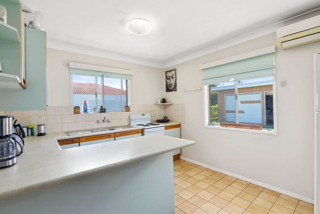 325 Adina Avenue, Bilinga QLD 4225, Bilinga - Thumbnail 3