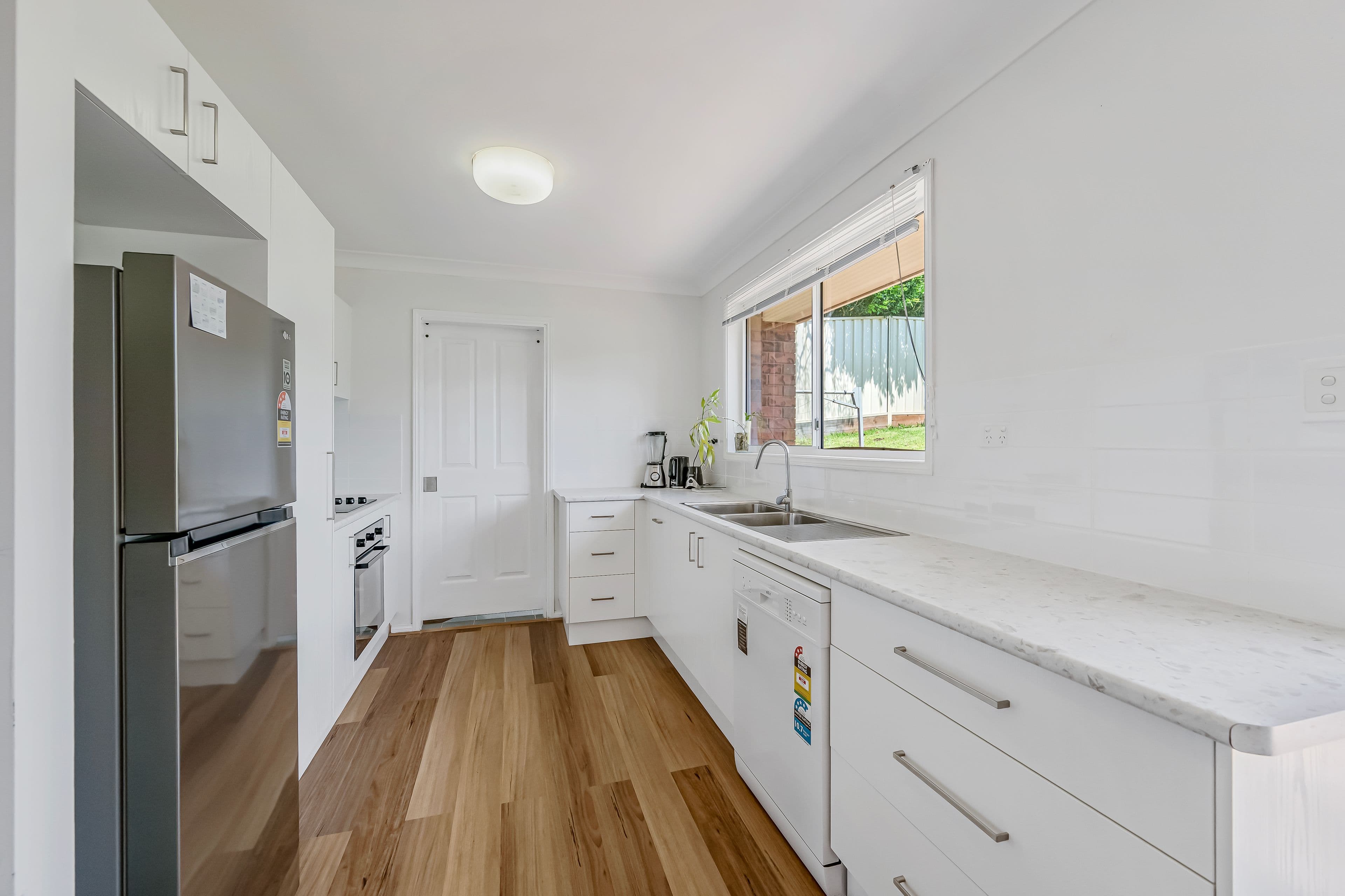 1/9 Sapphire Drive, Port Macquarie NSW 2444, Port Macquarie - Thumbnail 2