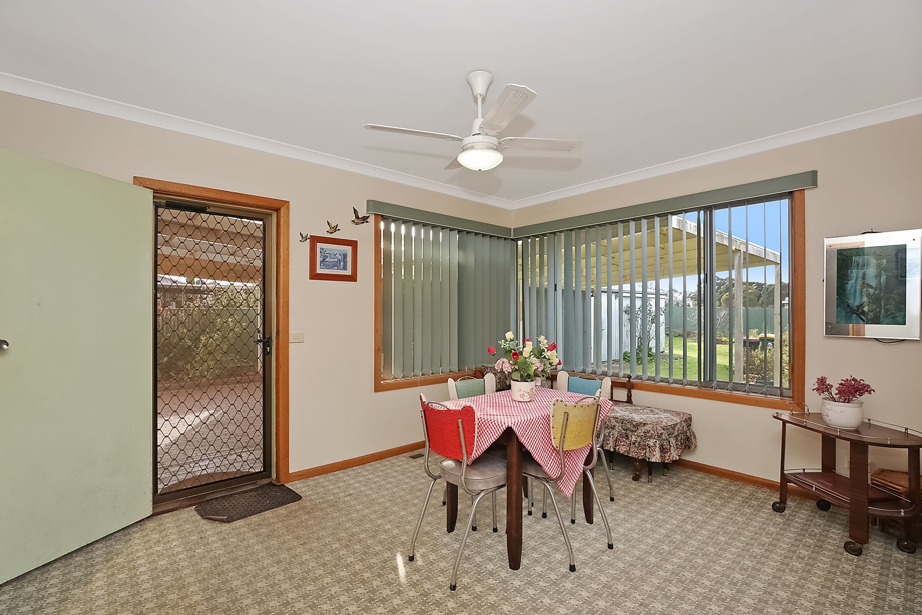 36 Walker Street, Cobden VIC 3266, Cobden - Thumbnail 2