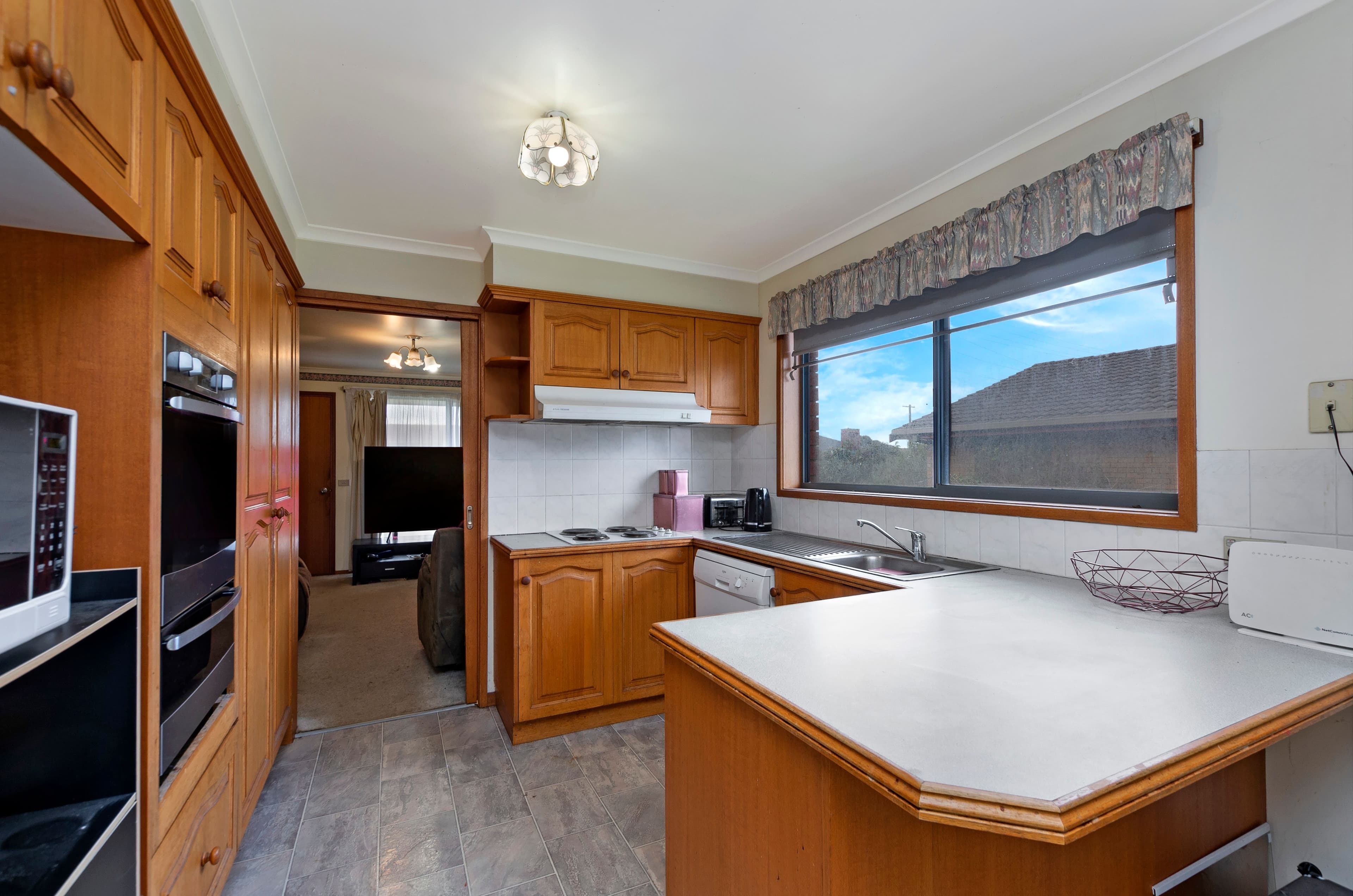 23 Chisholm Street, Warrnambool VIC 3280, Warrnambool - Thumbnail 3