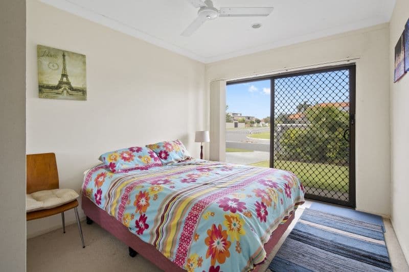 4 Maralinga Avenue, Mermaid Waters QLD 4218, Mermaid Waters - Thumbnail 8