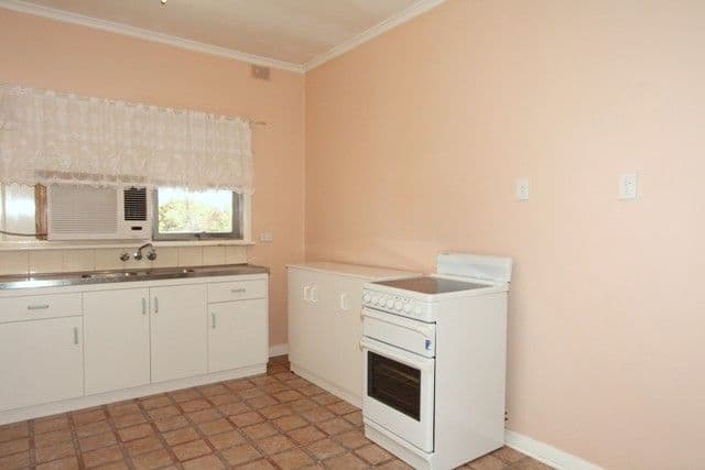 49 Tobruk Terrace, LOXTON SA 5333, Loxton - Thumbnail 5