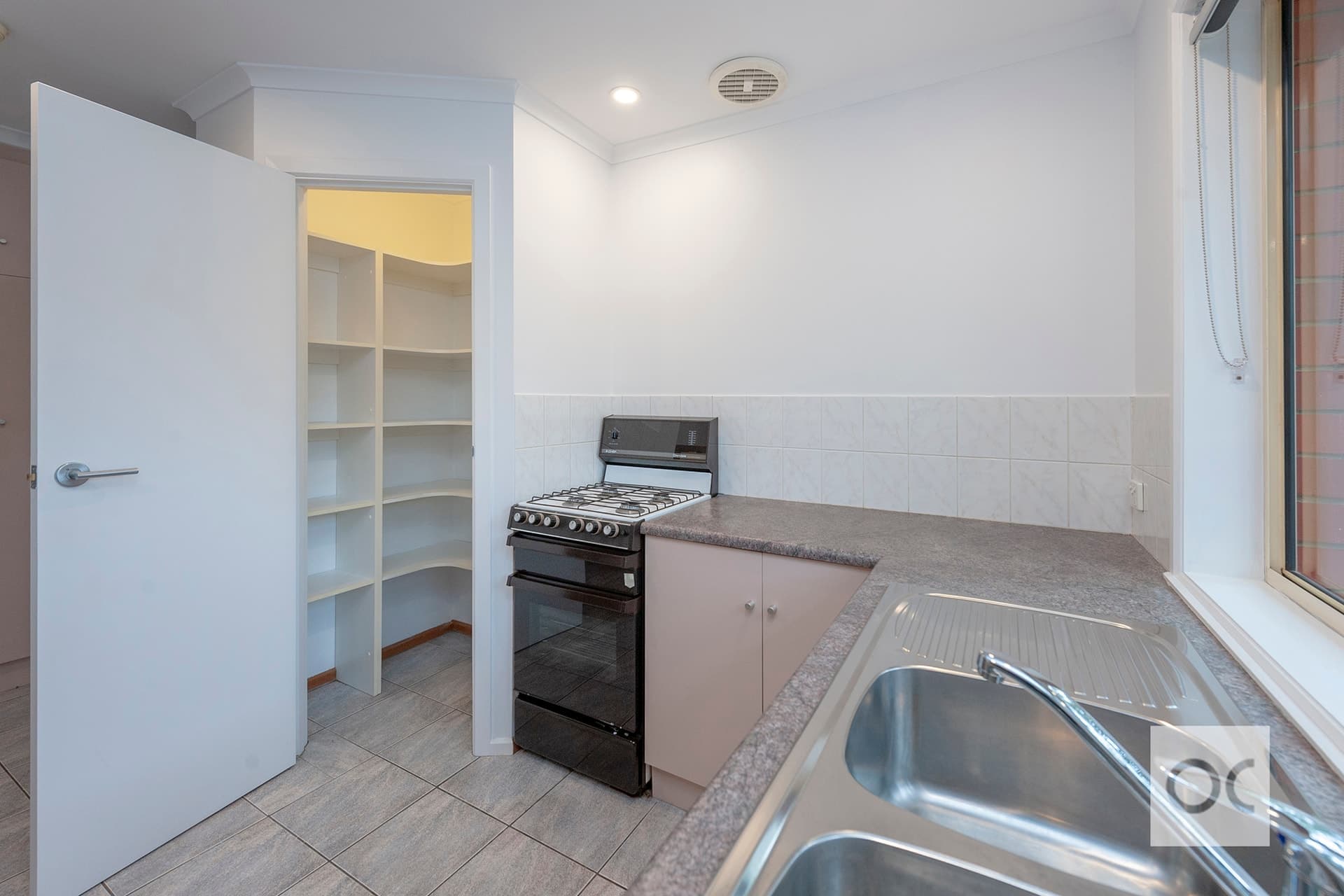 14 Raffen Court, Pooraka - Thumbnail 8