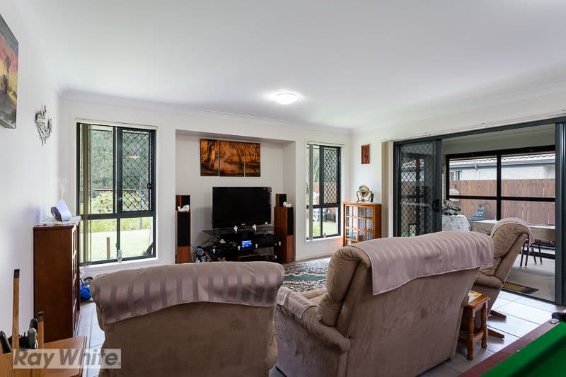 25 Pine Terrace, Redland Bay QLD 4165, Redland Bay - Thumbnail 2