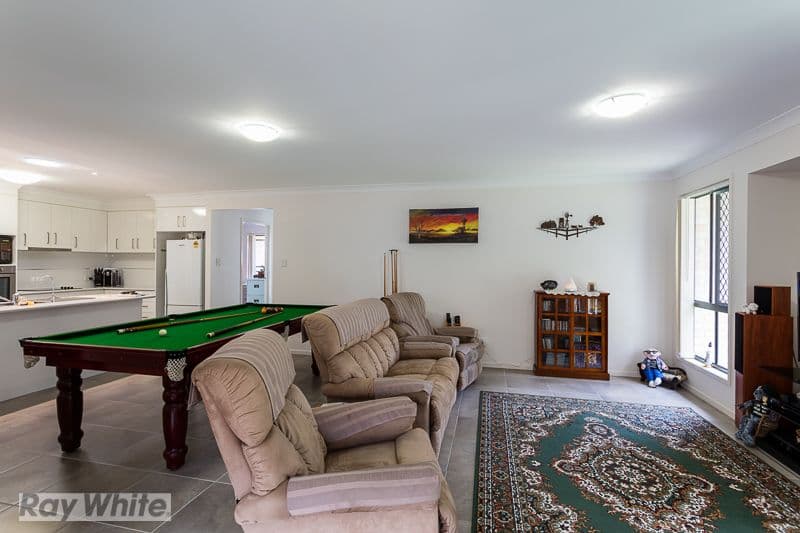25 Pine Terrace, Redland Bay QLD 4165, Redland Bay - Thumbnail 3