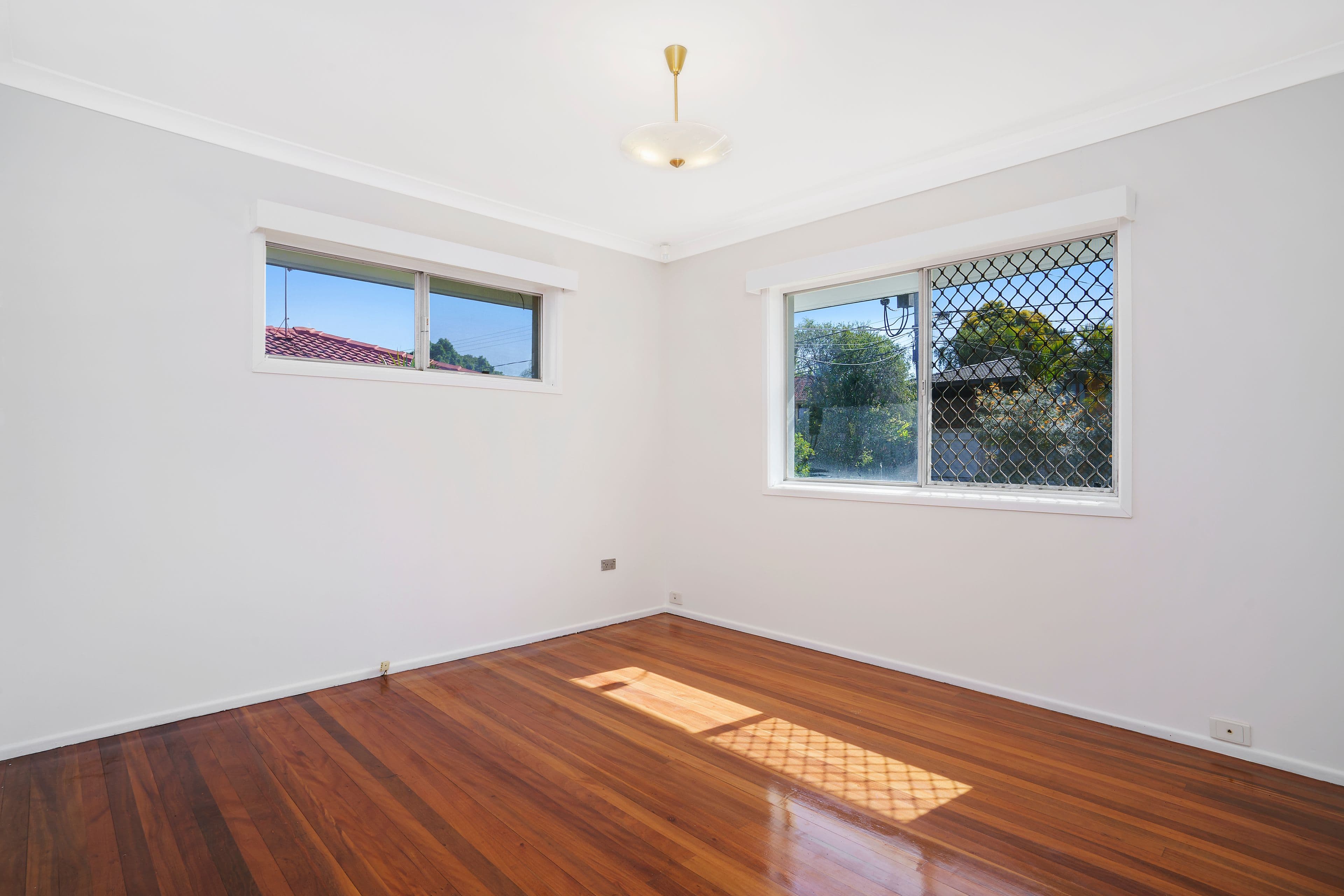 22 Menkira Street, Mansfield QLD 4122, Mansfield - Thumbnail 6