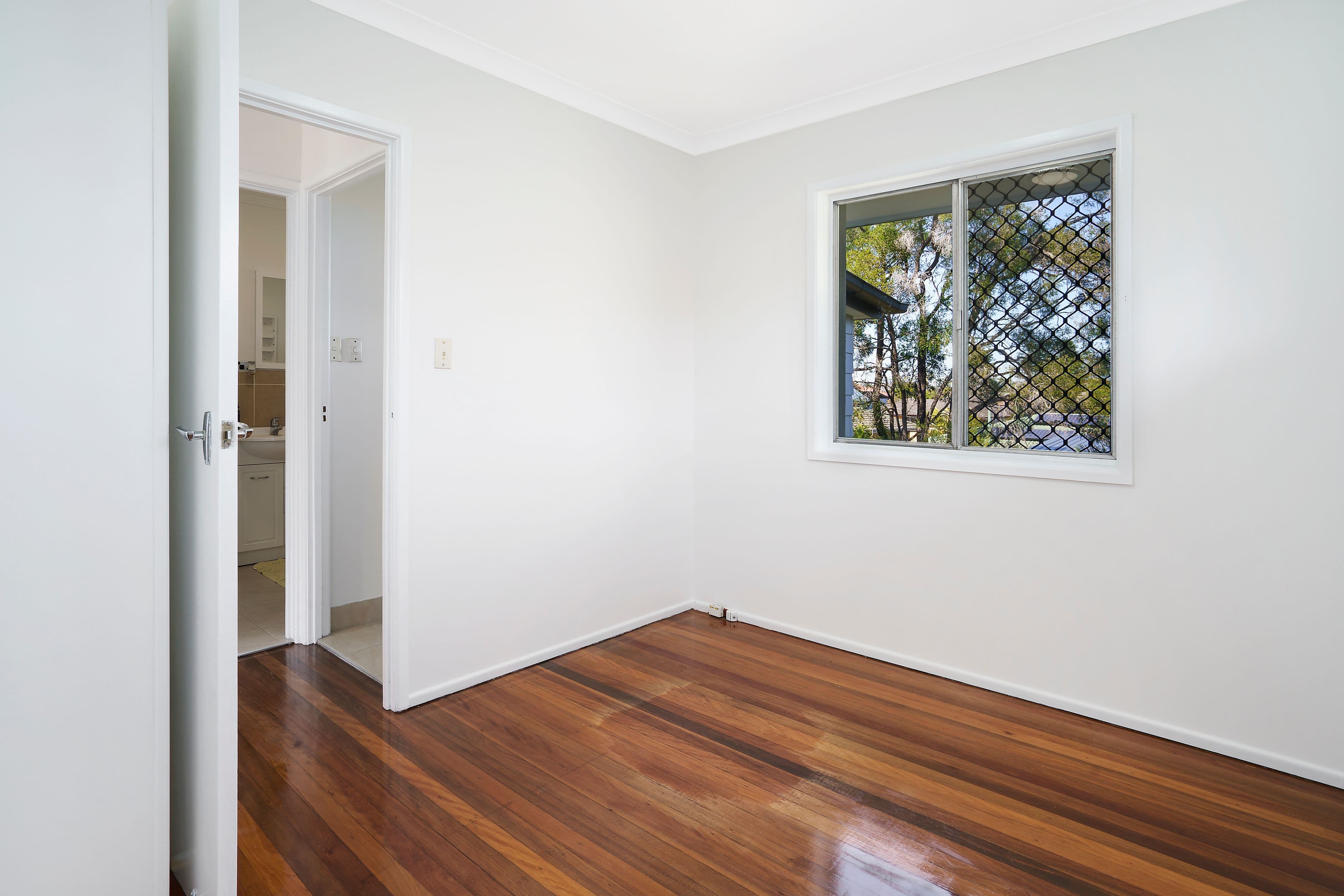 22 Menkira Street, Mansfield QLD 4122, Mansfield - Thumbnail 8