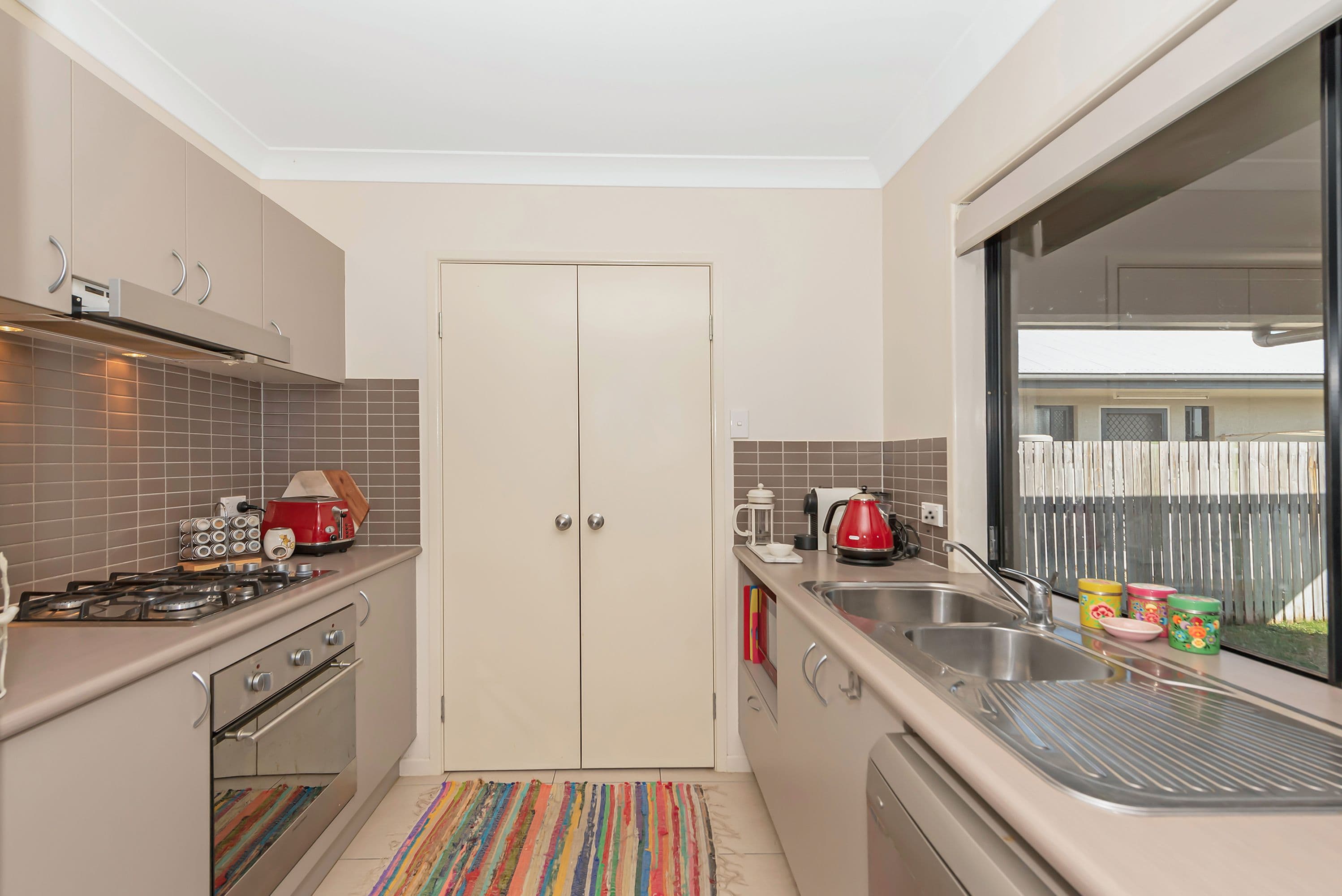 21 Wenlock Street, Rasmussen QLD 4815, Rasmussen - Thumbnail 2
