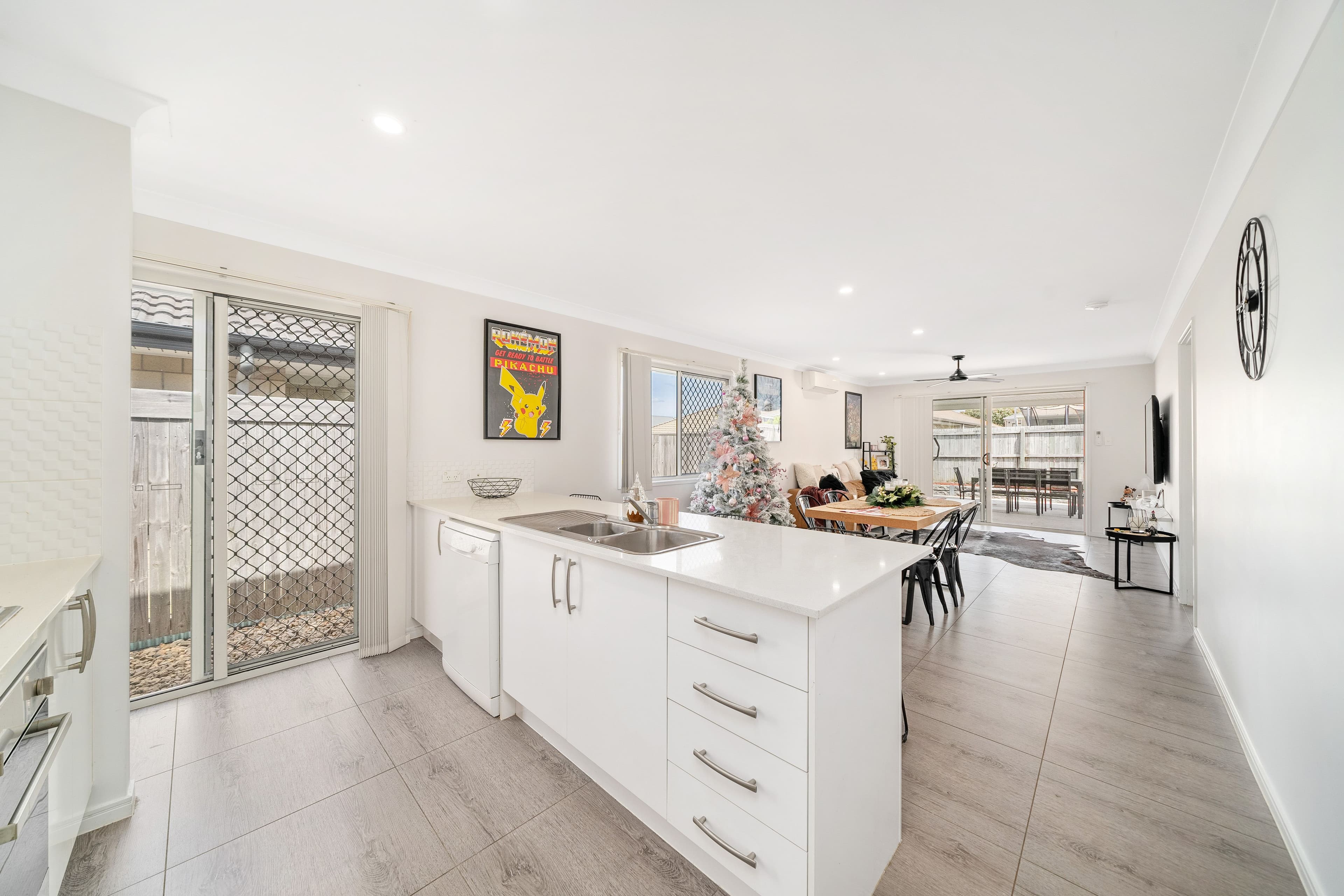 26 Shepherdson Street, Dakabin QLD 4503, Dakabin - Thumbnail 3