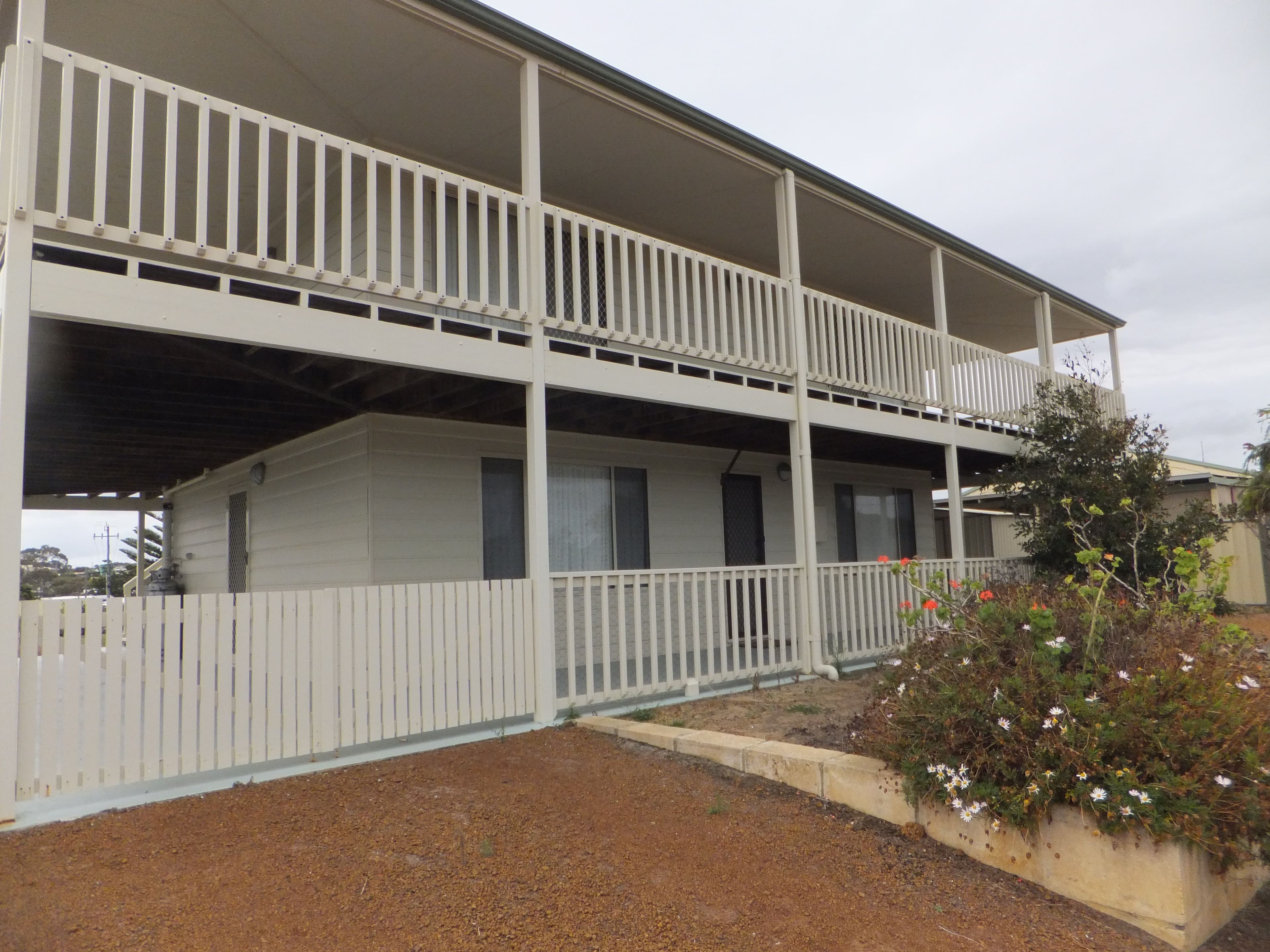 21 Reynolds Street, Hopetoun WA 6348, Hopetoun - Thumbnail 2