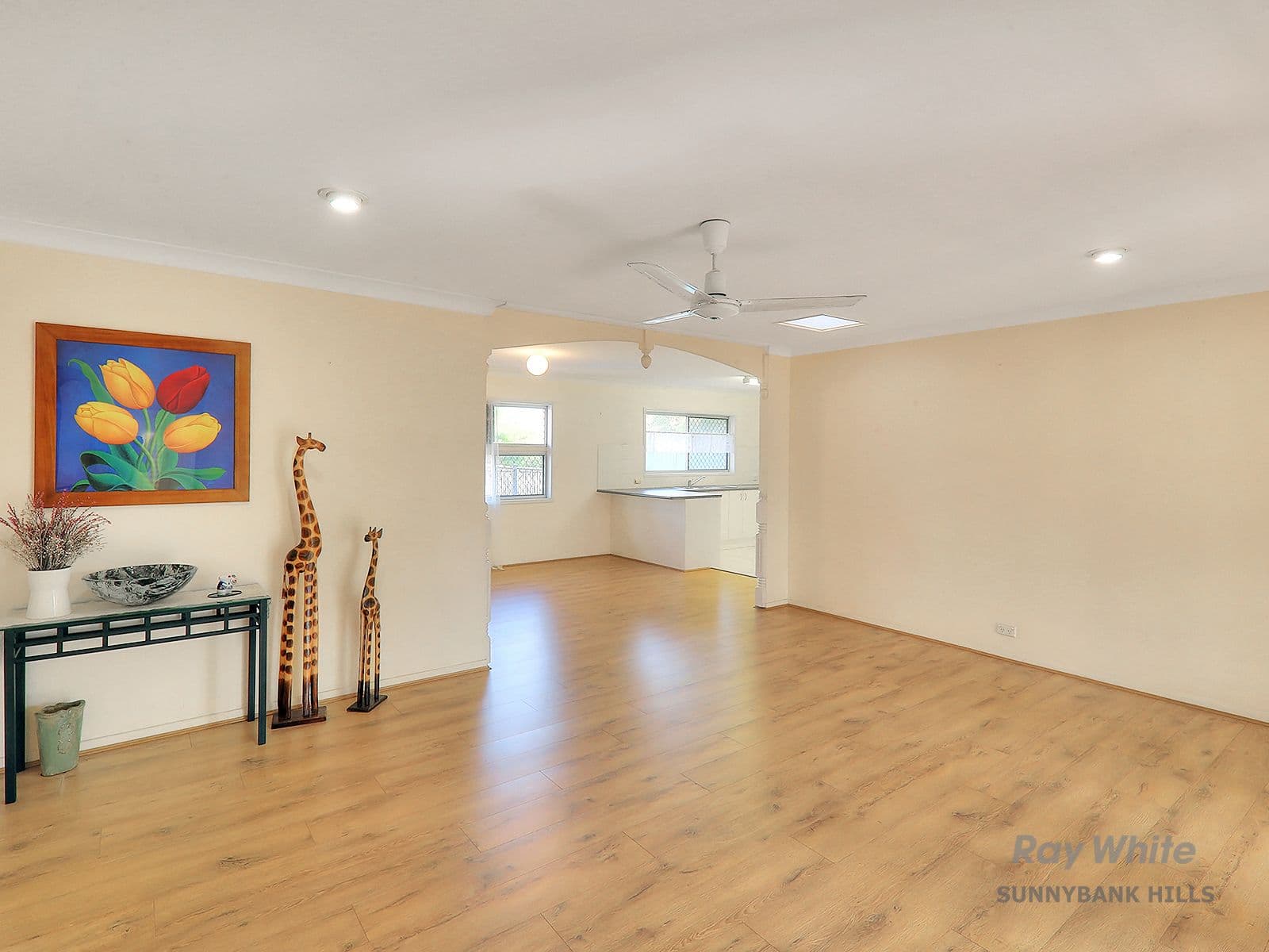 7 Eurydice Street, Robertson QLD 4109, Robertson - Thumbnail 2