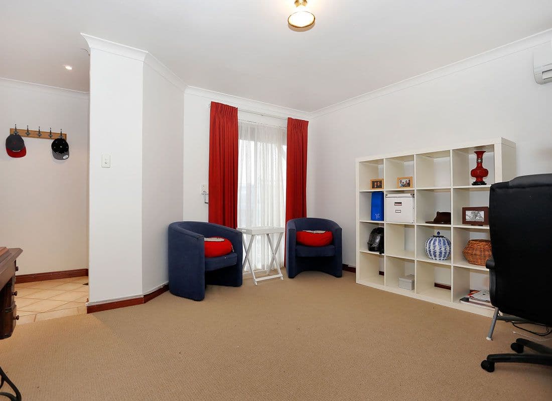 14 Delmore Glade, KIARA WA 6054, Kiara - Thumbnail 3