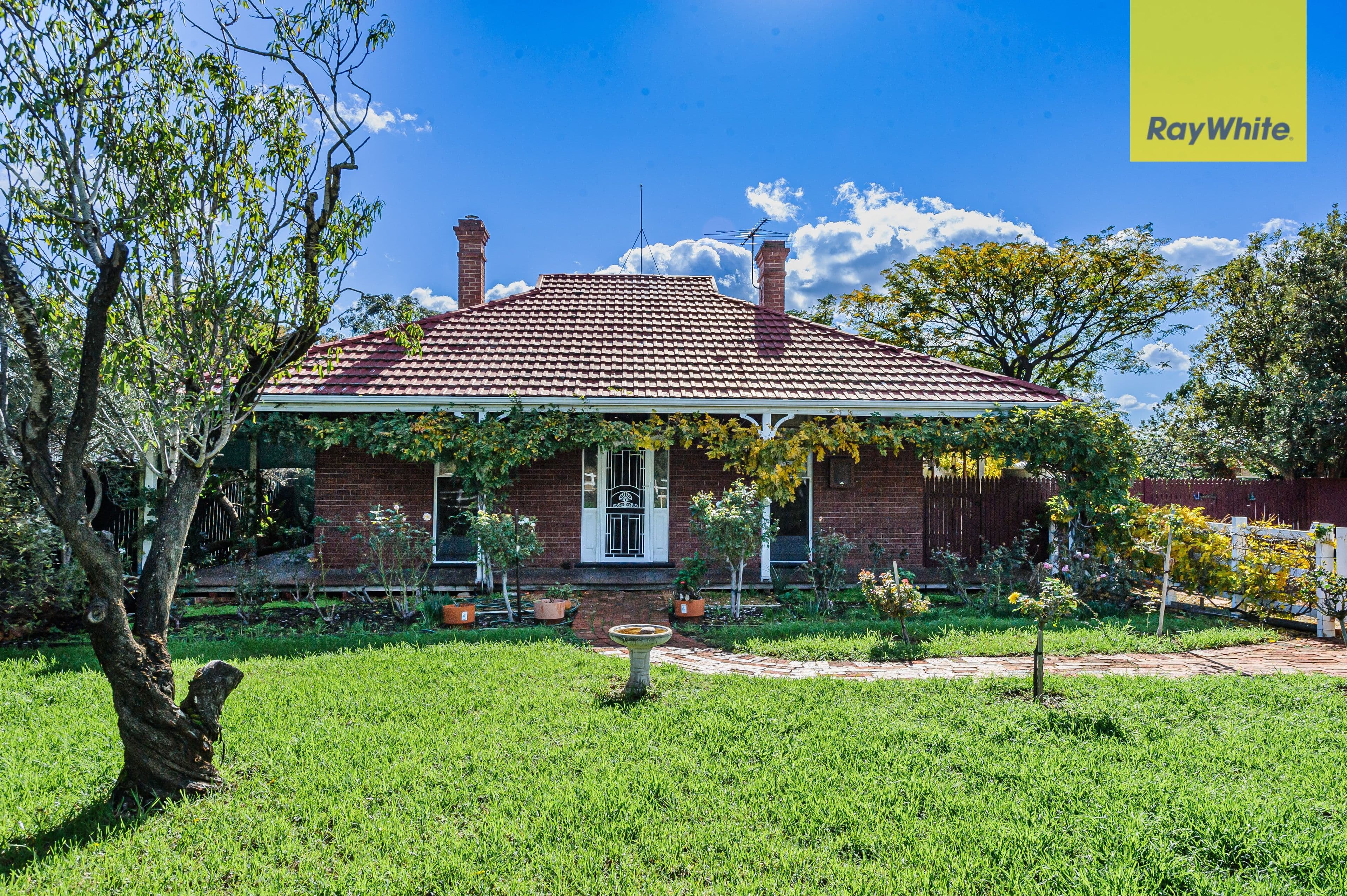 71 Buckingham Road, Swan View WA 6056, Swan View - Thumbnail 2