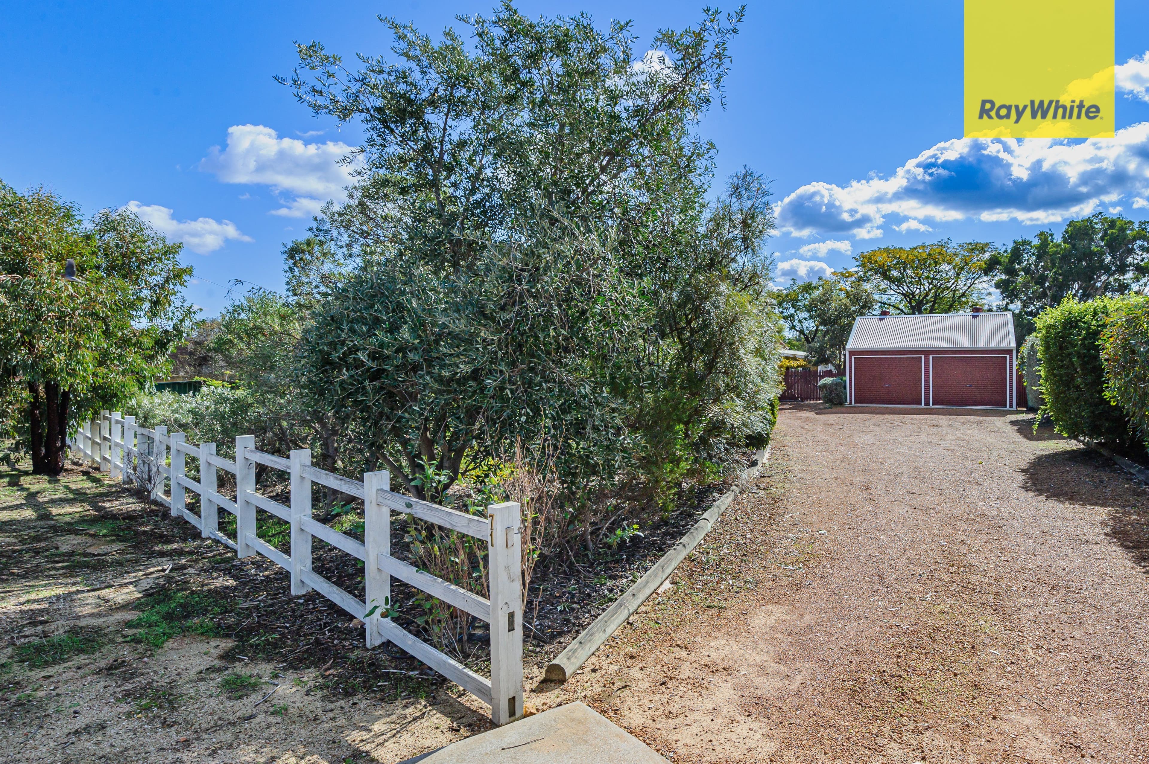 71 Buckingham Road, Swan View WA 6056, Swan View - Thumbnail 4