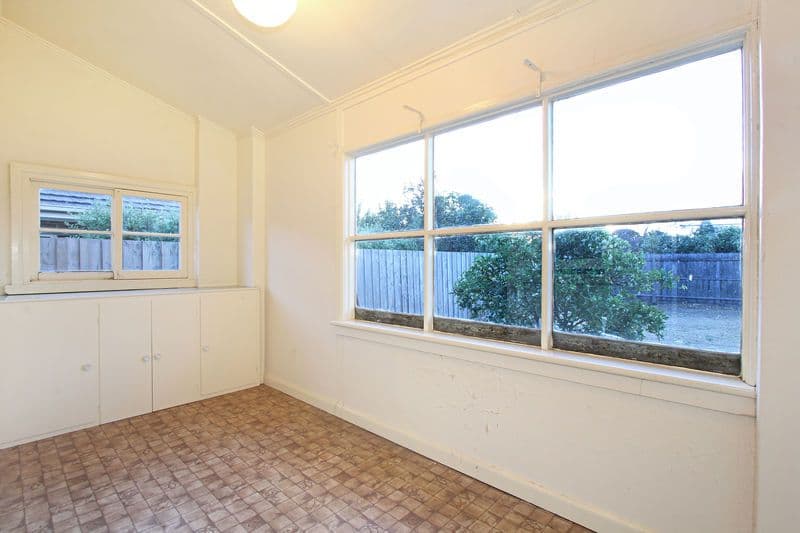 15 Wilbur Crescent, HUGHESDALE VIC 3166, Hughesdale - Thumbnail 5