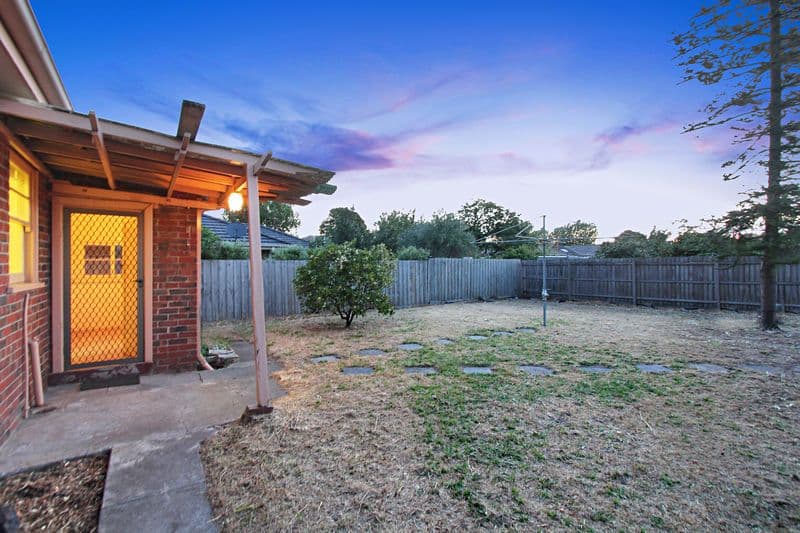 15 Wilbur Crescent, HUGHESDALE VIC 3166, Hughesdale - Thumbnail 7