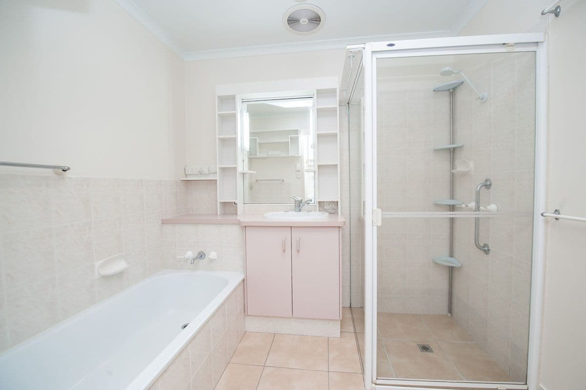 39 Anzac Avenue, Newtown QLD 4350, Newtown - Thumbnail 6
