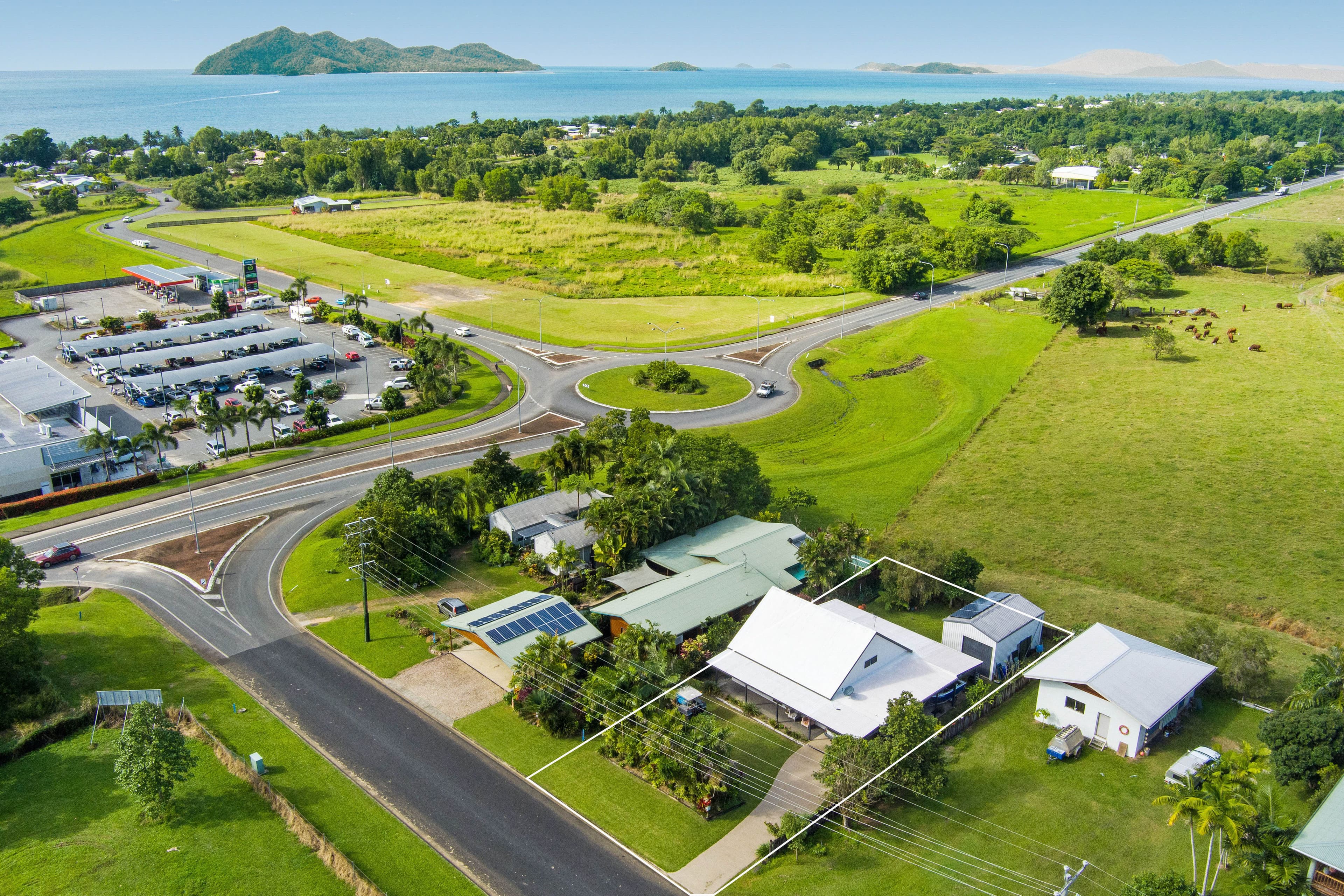 5 Giufre Crescent, Wongaling Beach QLD 4852, Wongaling Beach - Thumbnail 2