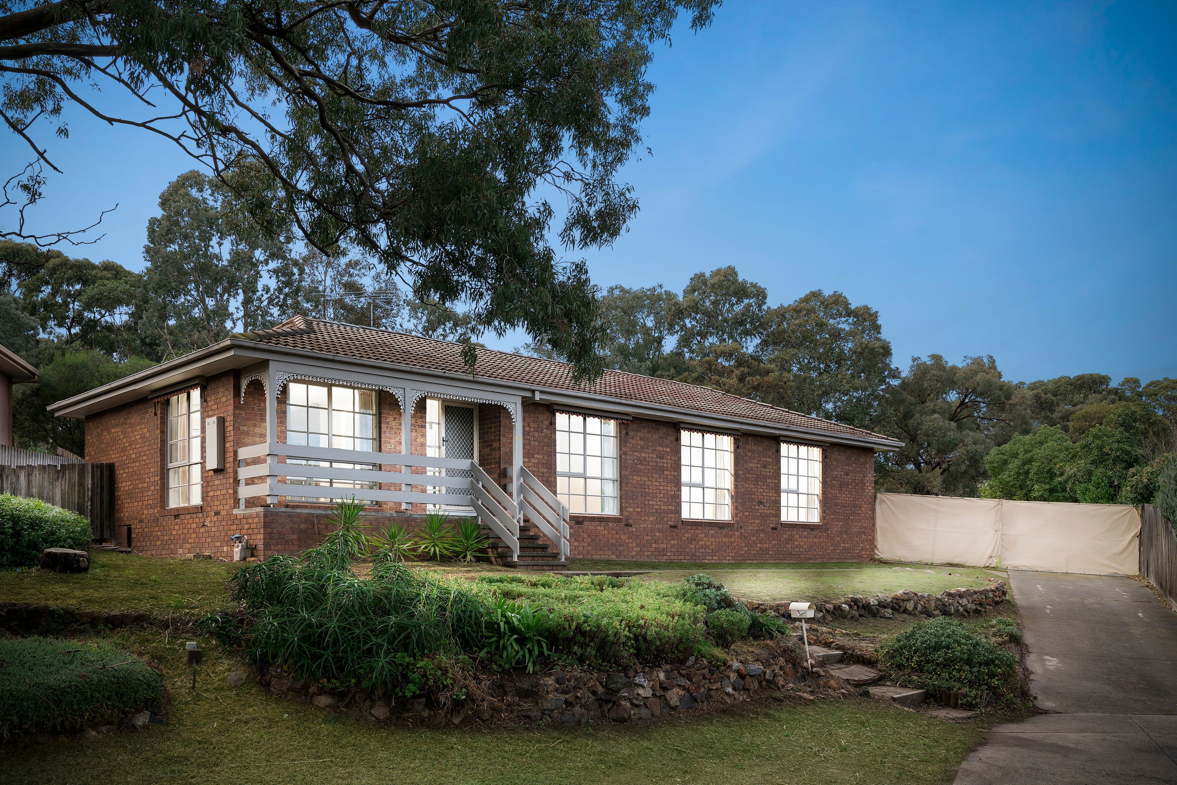 15 Denman Court, Sunbury VIC 3429, Sunbury - Thumbnail 4