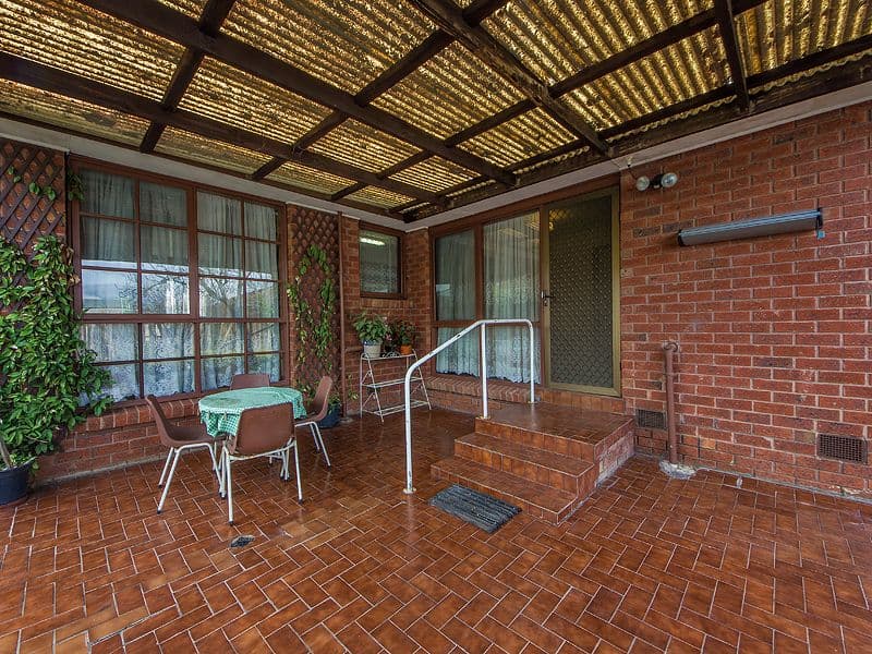 23 Pottenger Way, ST ALBANS VIC 3021, St Albans - Thumbnail 6
