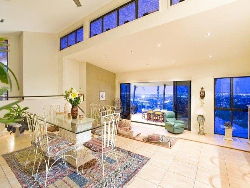8 Galleria Court, HIGHLAND PARK QLD 4211, Highland Park - Thumbnail 2