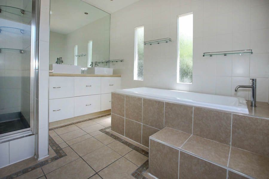 18 Wood Street, MUNDINGBURRA QLD 4812, Mundingburra - Thumbnail 4