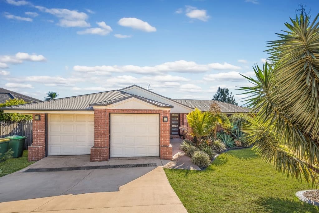 21 Diamantina Drive, Glenvale QLD 4350, Glenvale - Image 1