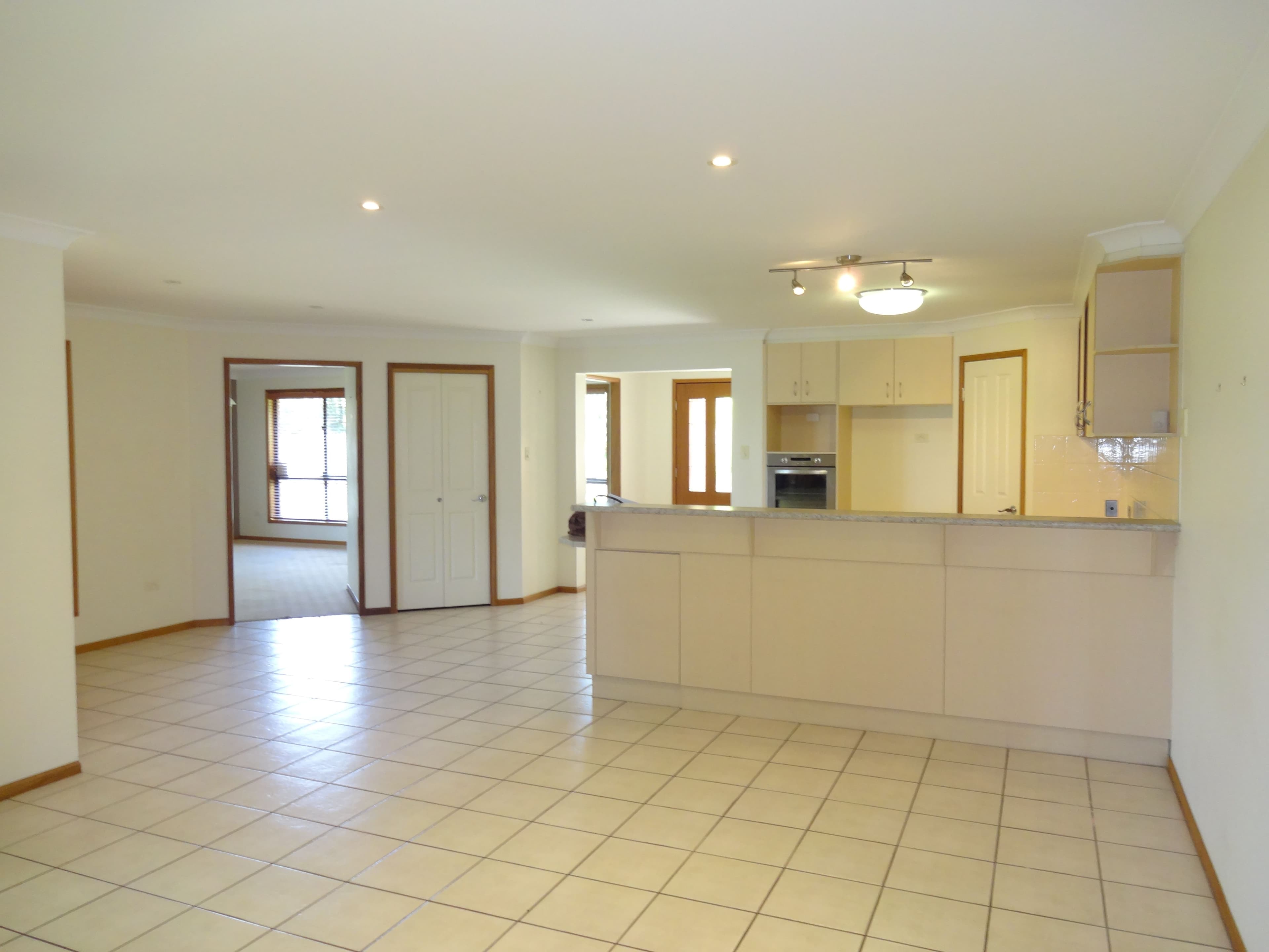 21 Diamantina Drive, Glenvale QLD 4350, Glenvale - Thumbnail 3