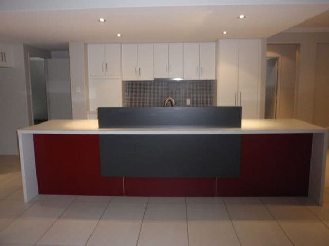 30 Brokenwood, Emerald QLD 4720, Emerald - Thumbnail 3