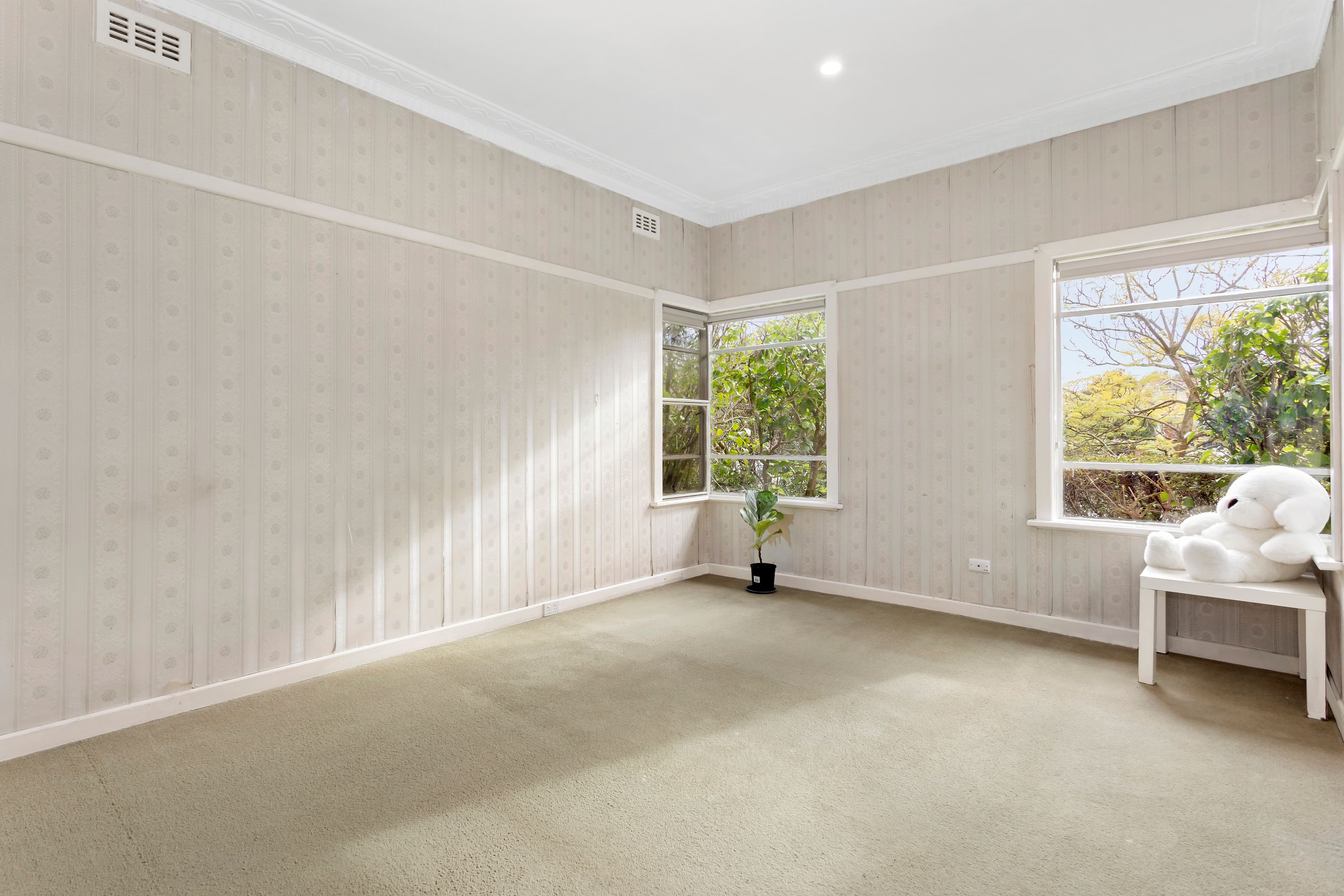 26 Wahroongaa Road, Murrumbeena VIC 3163, Murrumbeena - Thumbnail 2