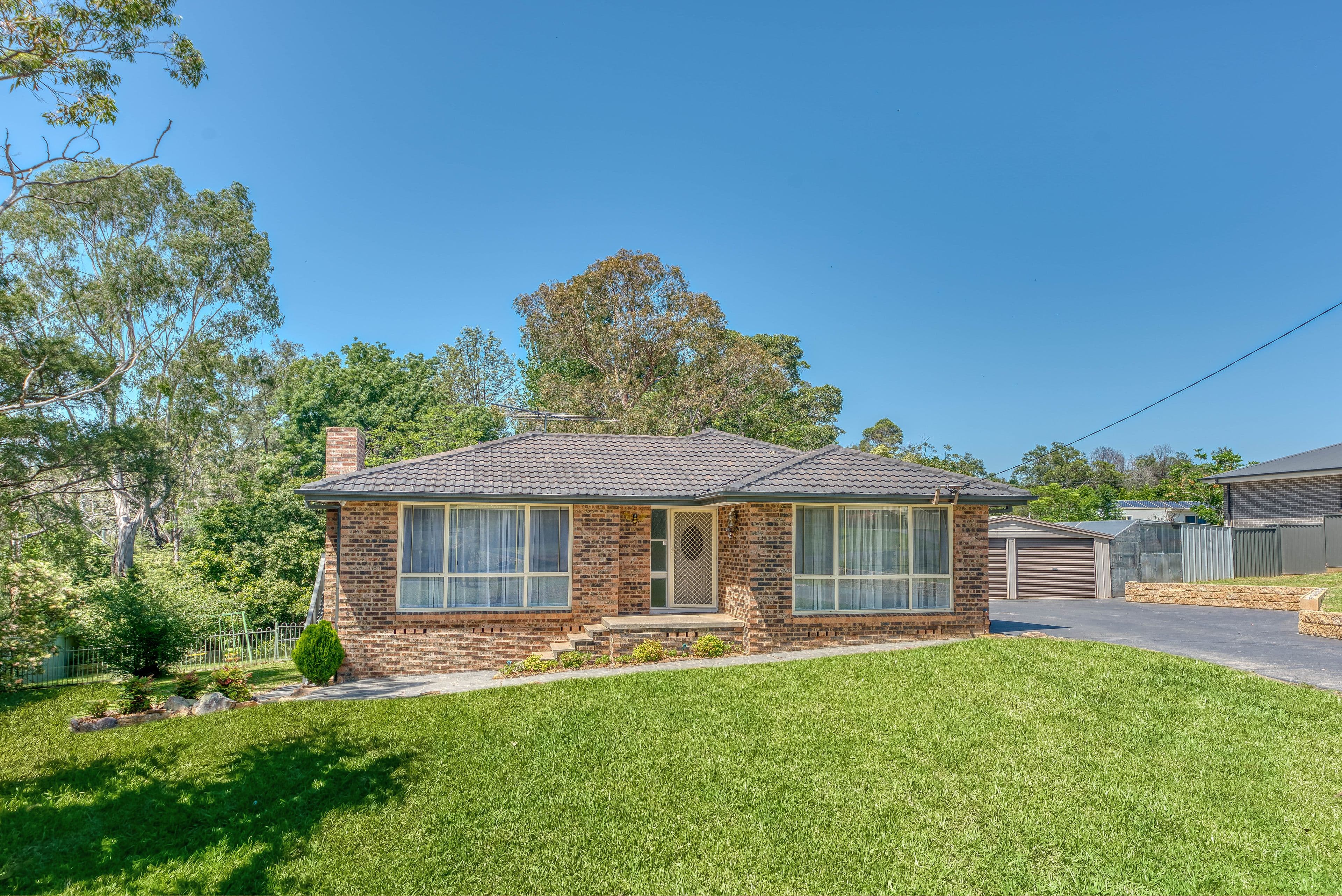 1 Matcham Road, Buxton - Image 1