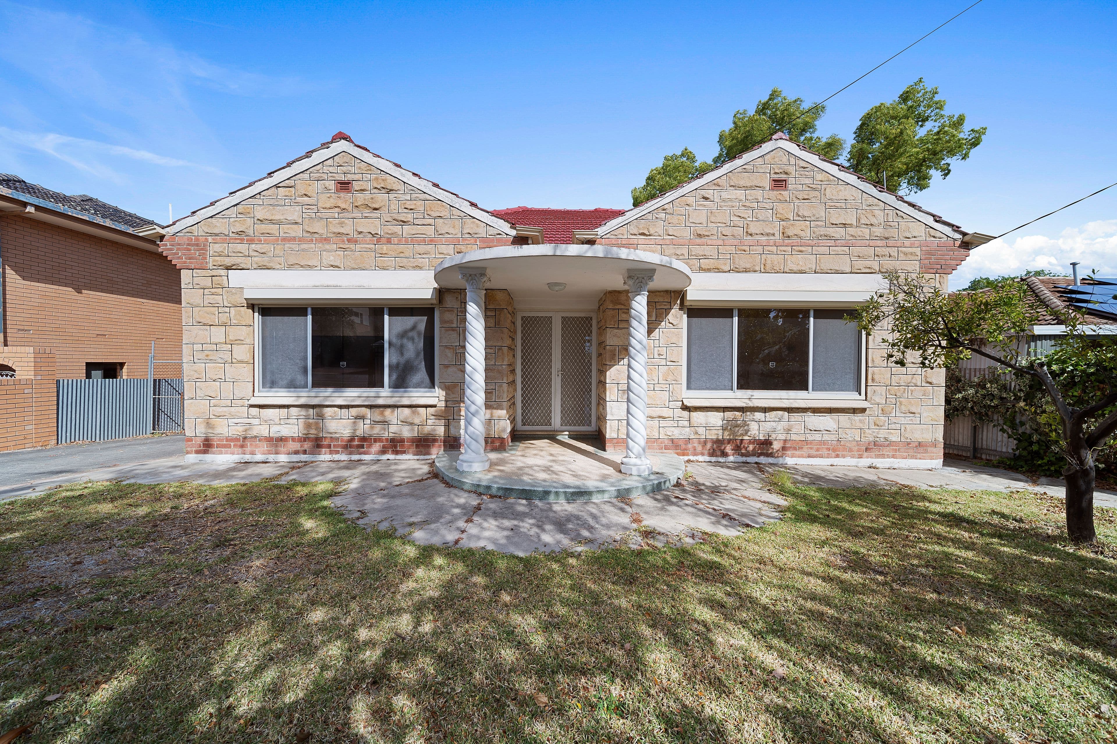 19 Catherine Road, Seabrook - Image 1