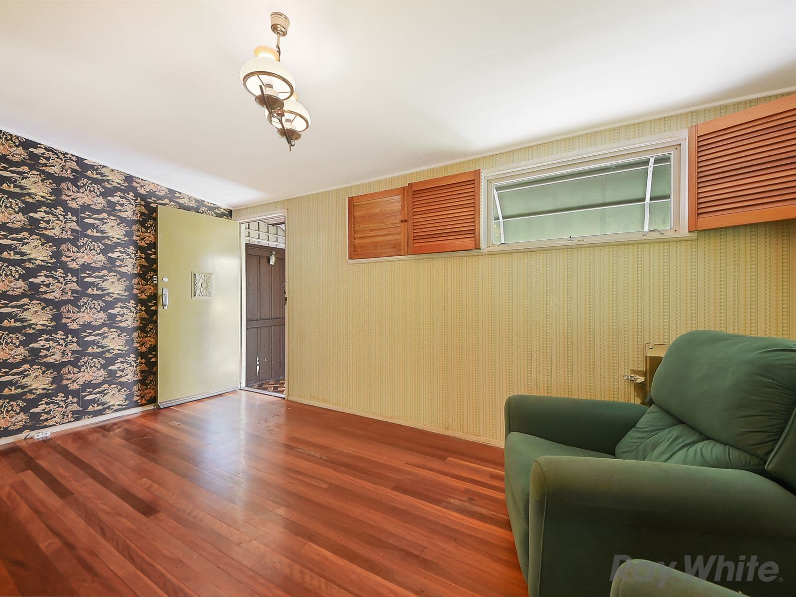 2/33 Hillview Drive, Kilsyth - Thumbnail 2