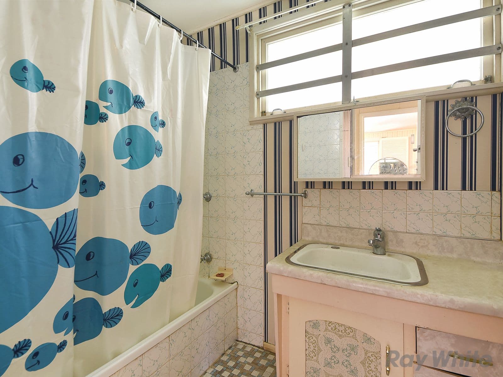2/33 Hillview Drive, Kilsyth - Thumbnail 5