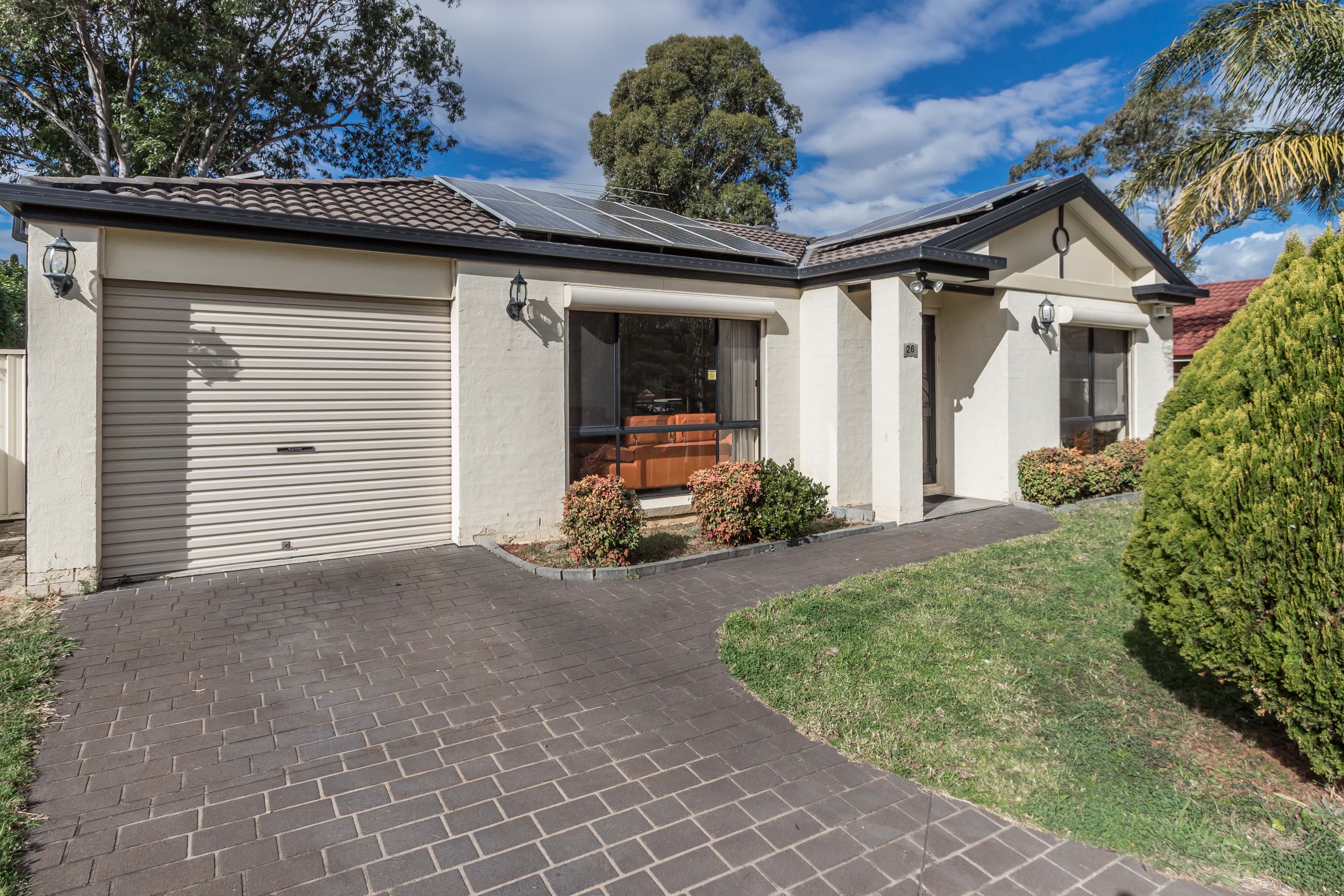 26 Appletree Grove, Oakhurst - Image 1