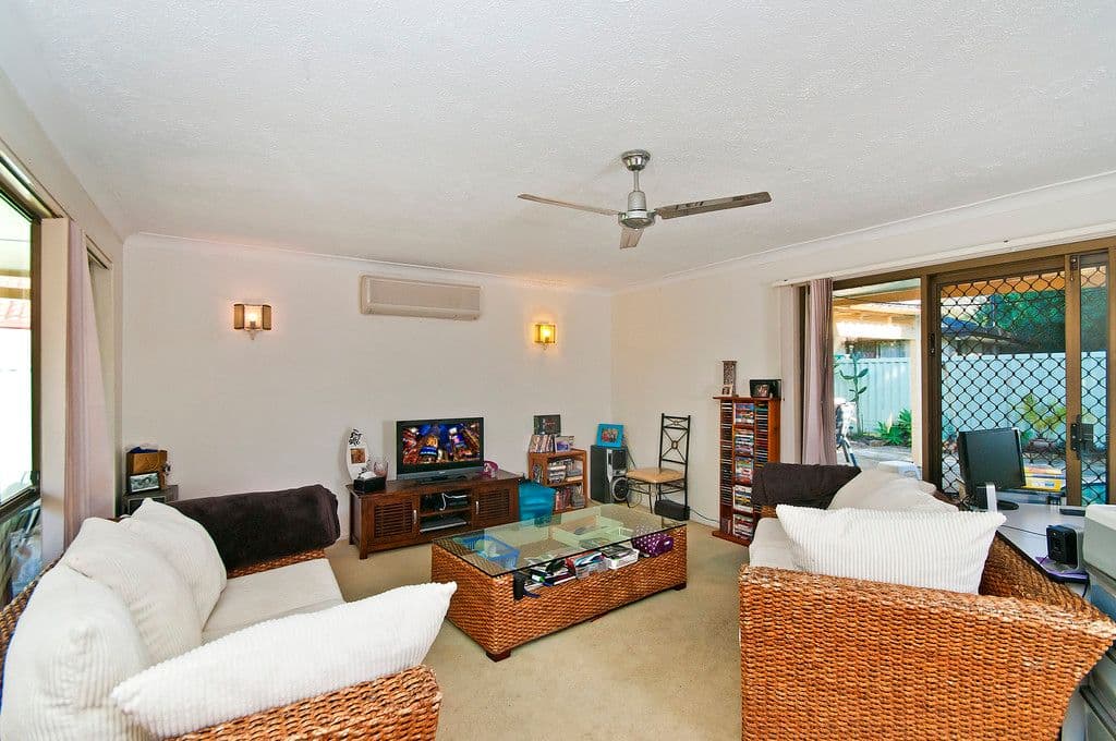 3 Matipo Place, PALM BEACH QLD 4221, Palm Beach - Thumbnail 6